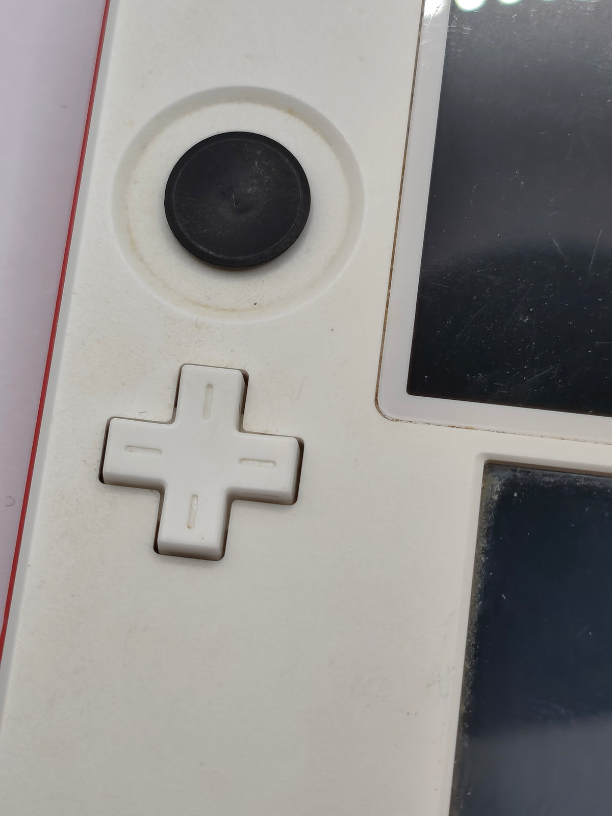 Nintendo 2DS - Rot / weiß