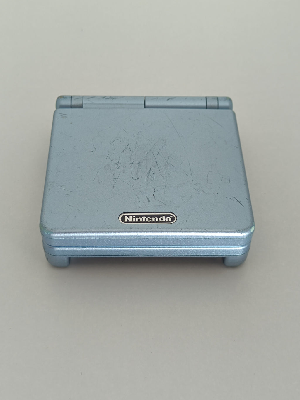 Game Boy Advance SP - Hellblau - inkl. Ladegerät