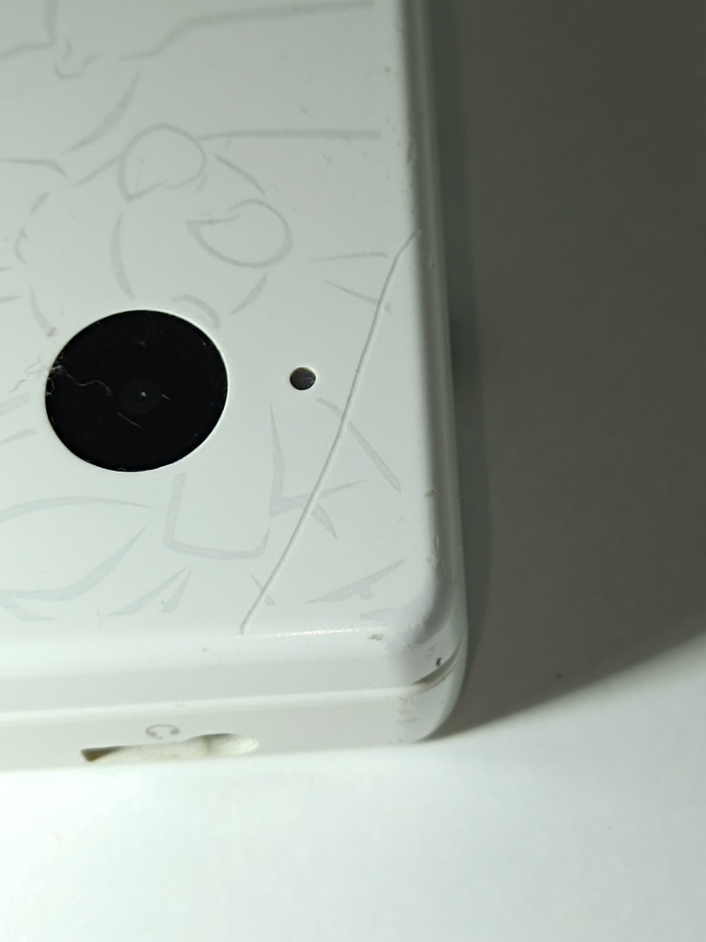 Nintendo DSi Konsole - Pokemon Reshiram Design