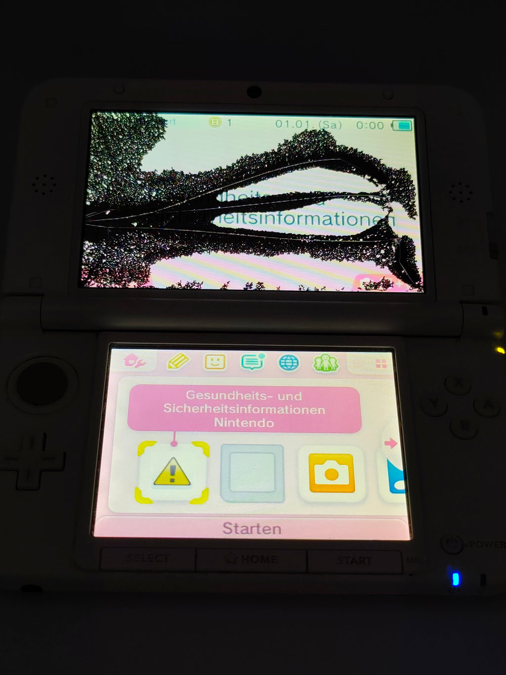 Nintendo 3DS XL - weiß - Bildschirm defekt