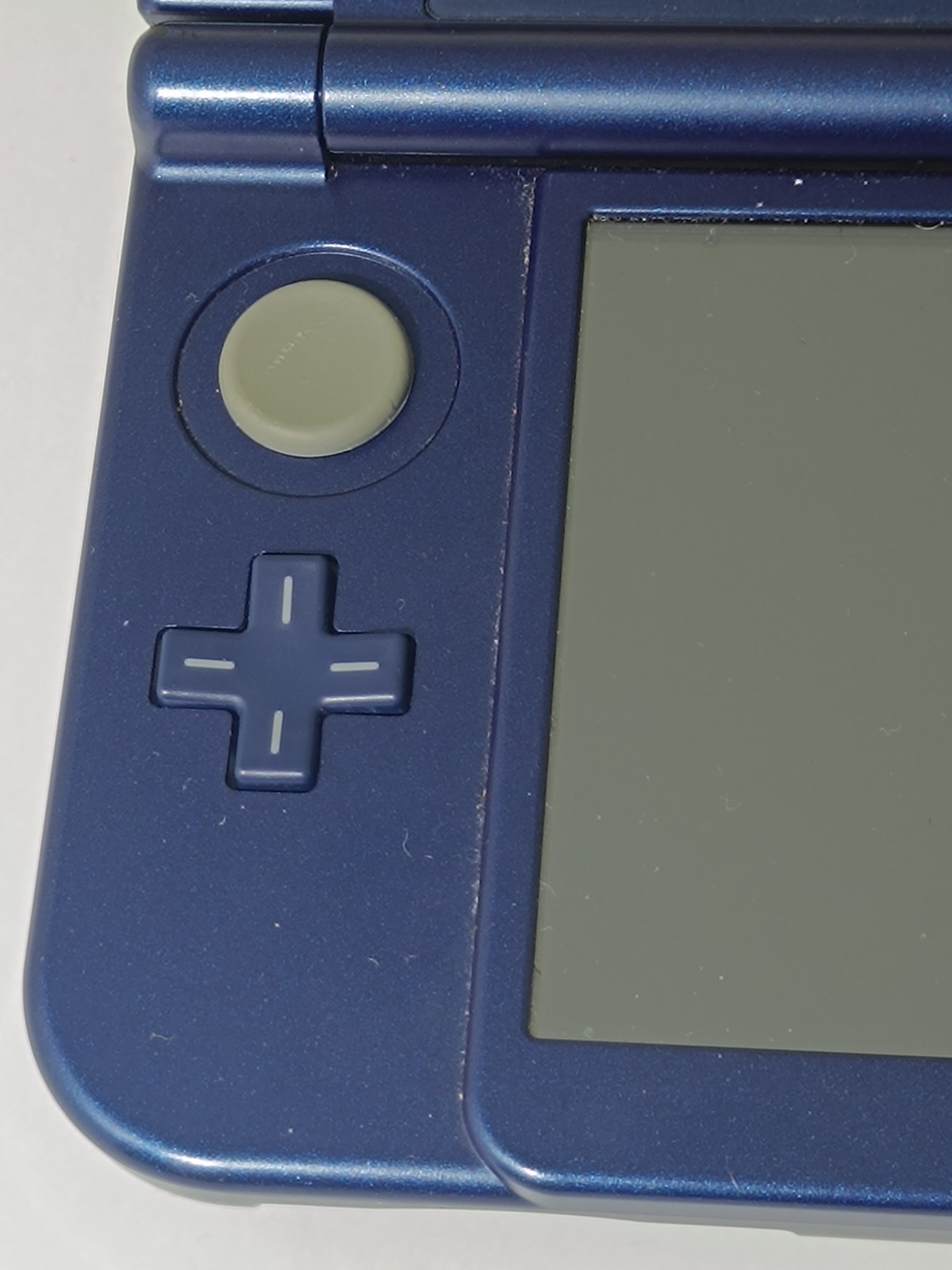 New Nintendo 3DS XL Dunkelblau