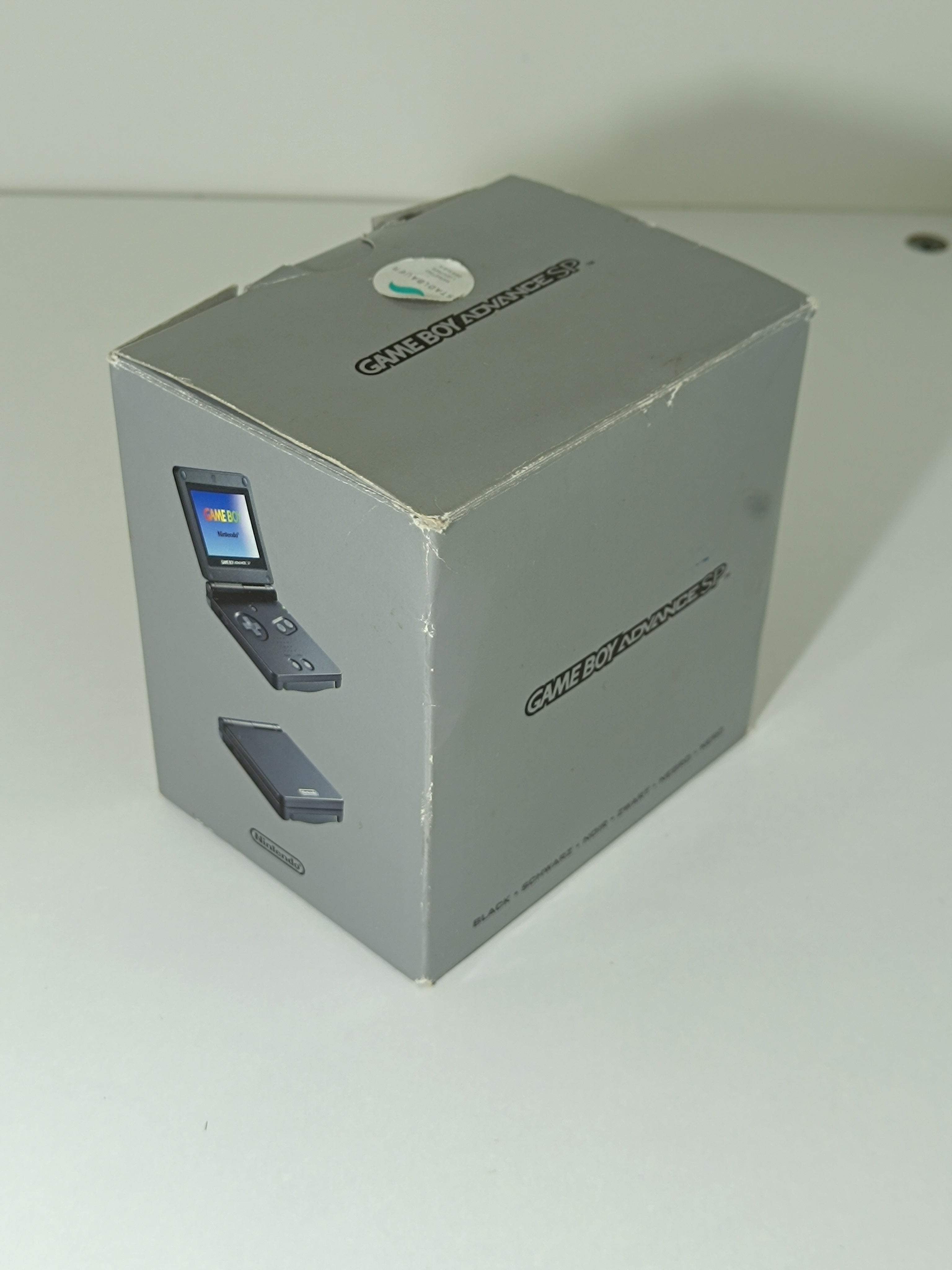 Nintendo Game Boy Advance SP - Schwarz, inklusive Verpackung & Ladegerät