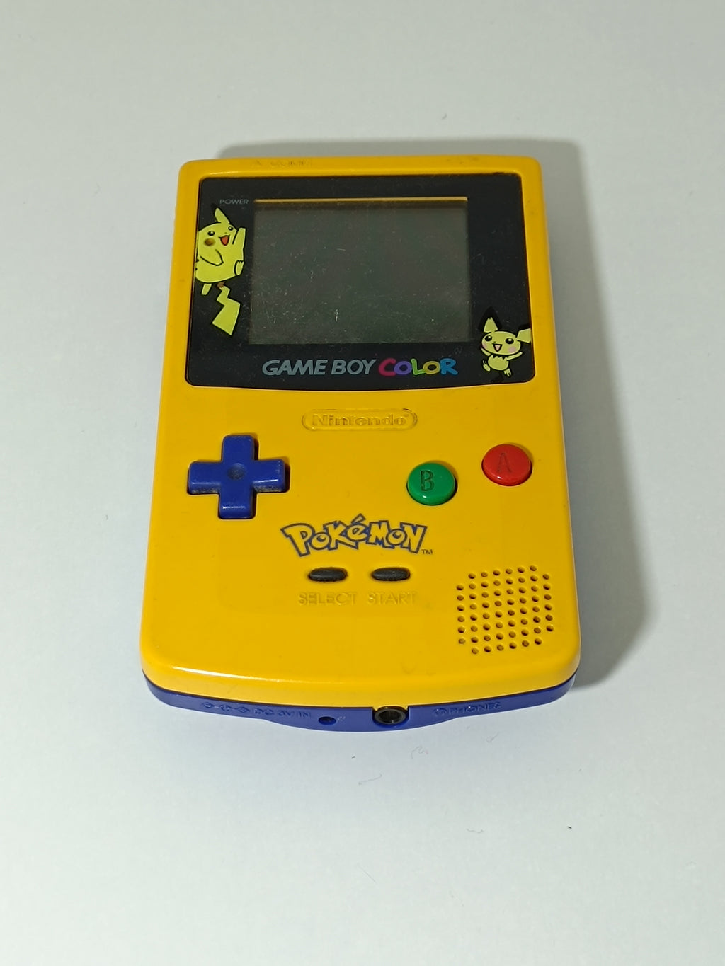 Game Boy Color Pikachu Edition
