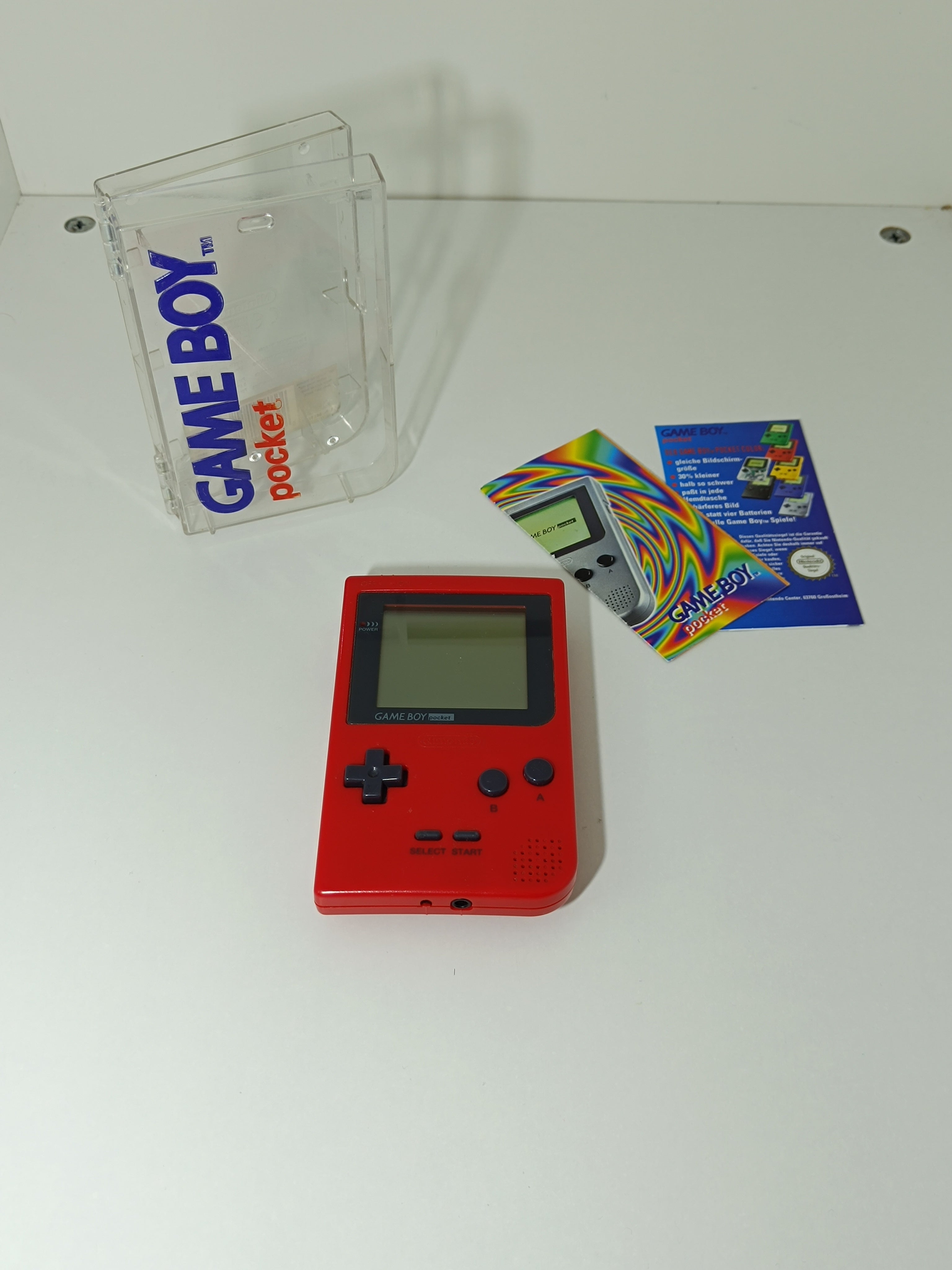 Game Boy Pocket - Rot - inkl. Plastik Case