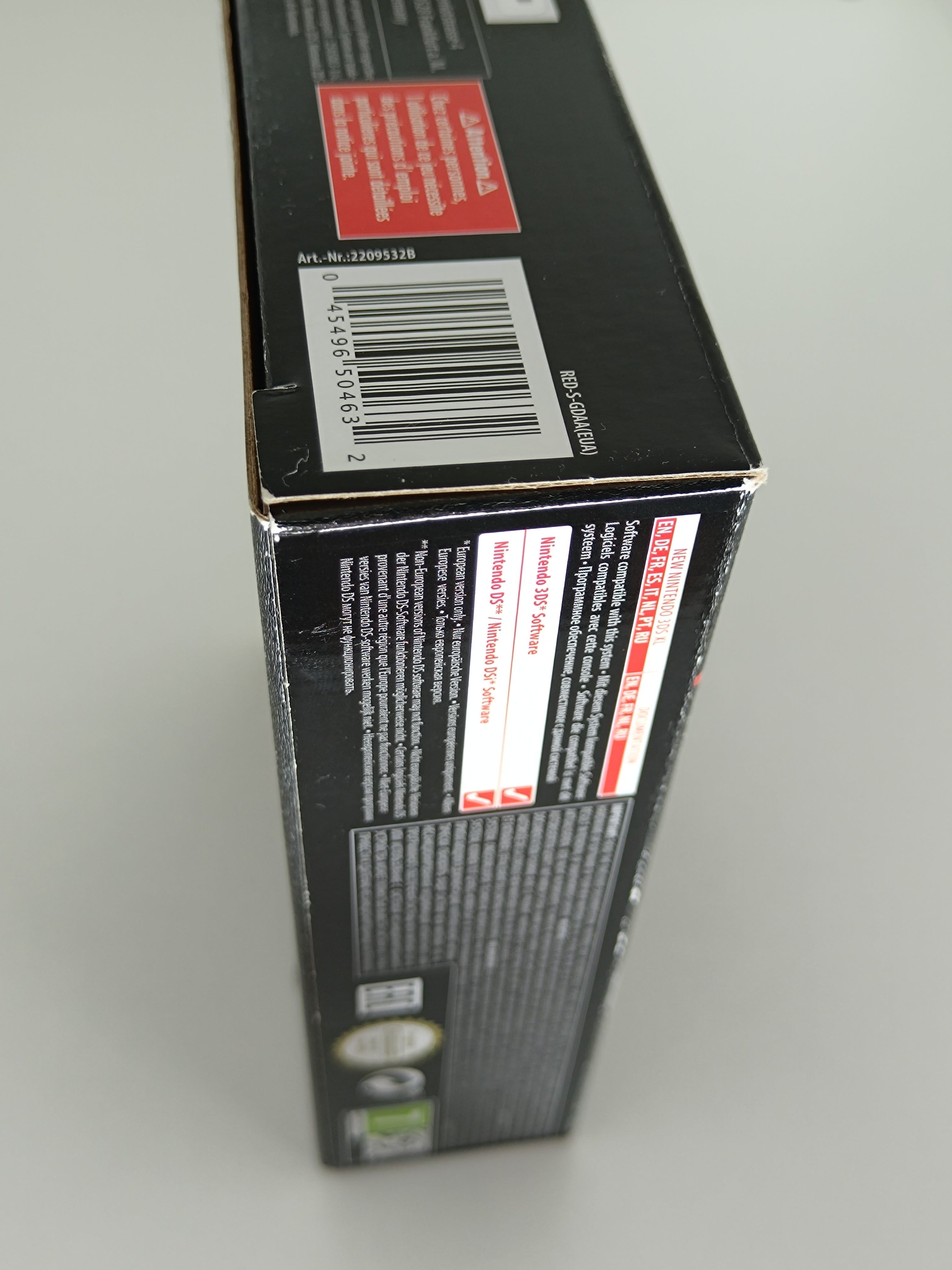 New Nintendo 3DS XL - SNES Edition inkl. Verpackung & Ladegerät