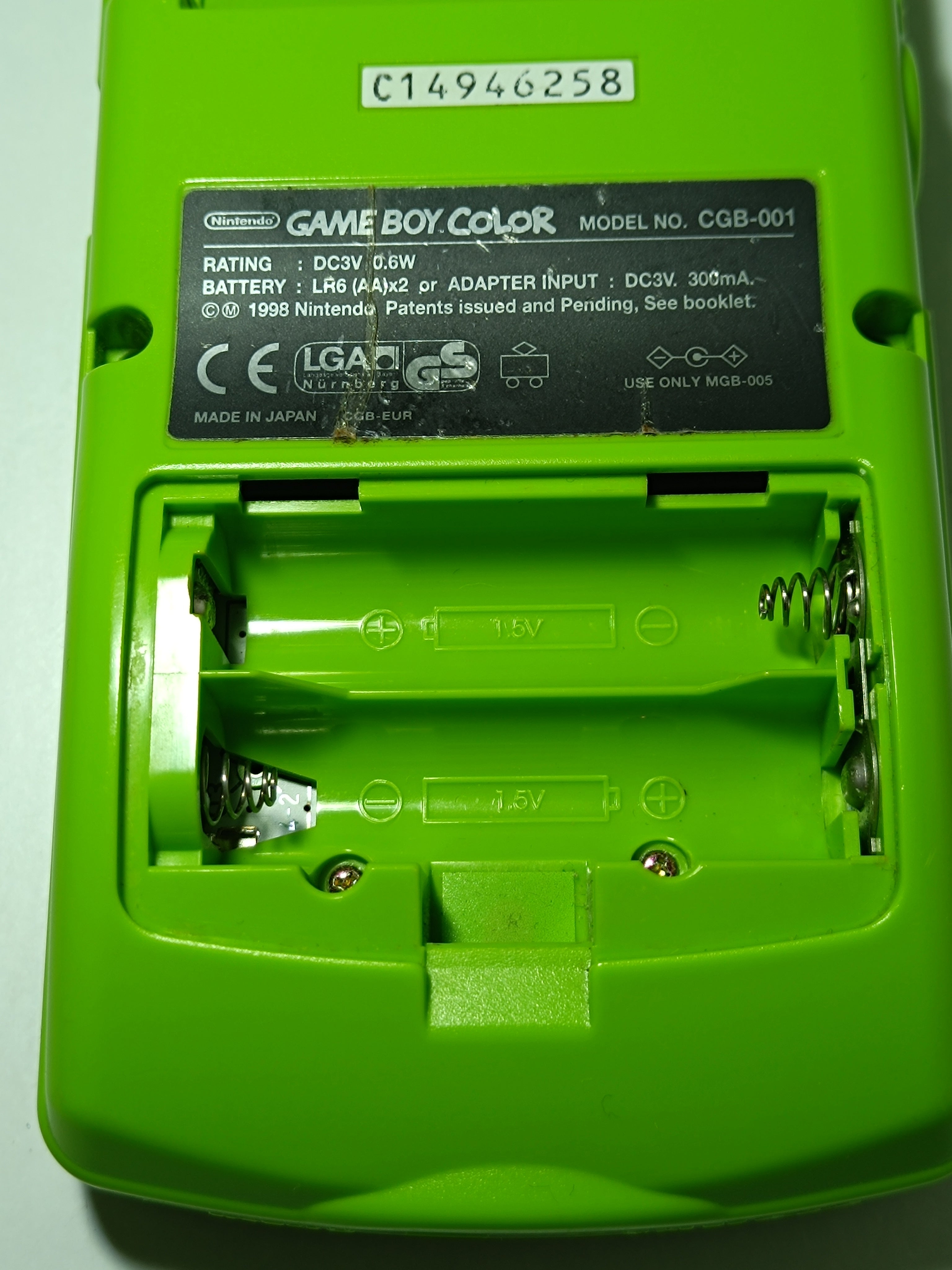 Game Boy Color - Lime / Hellgrün