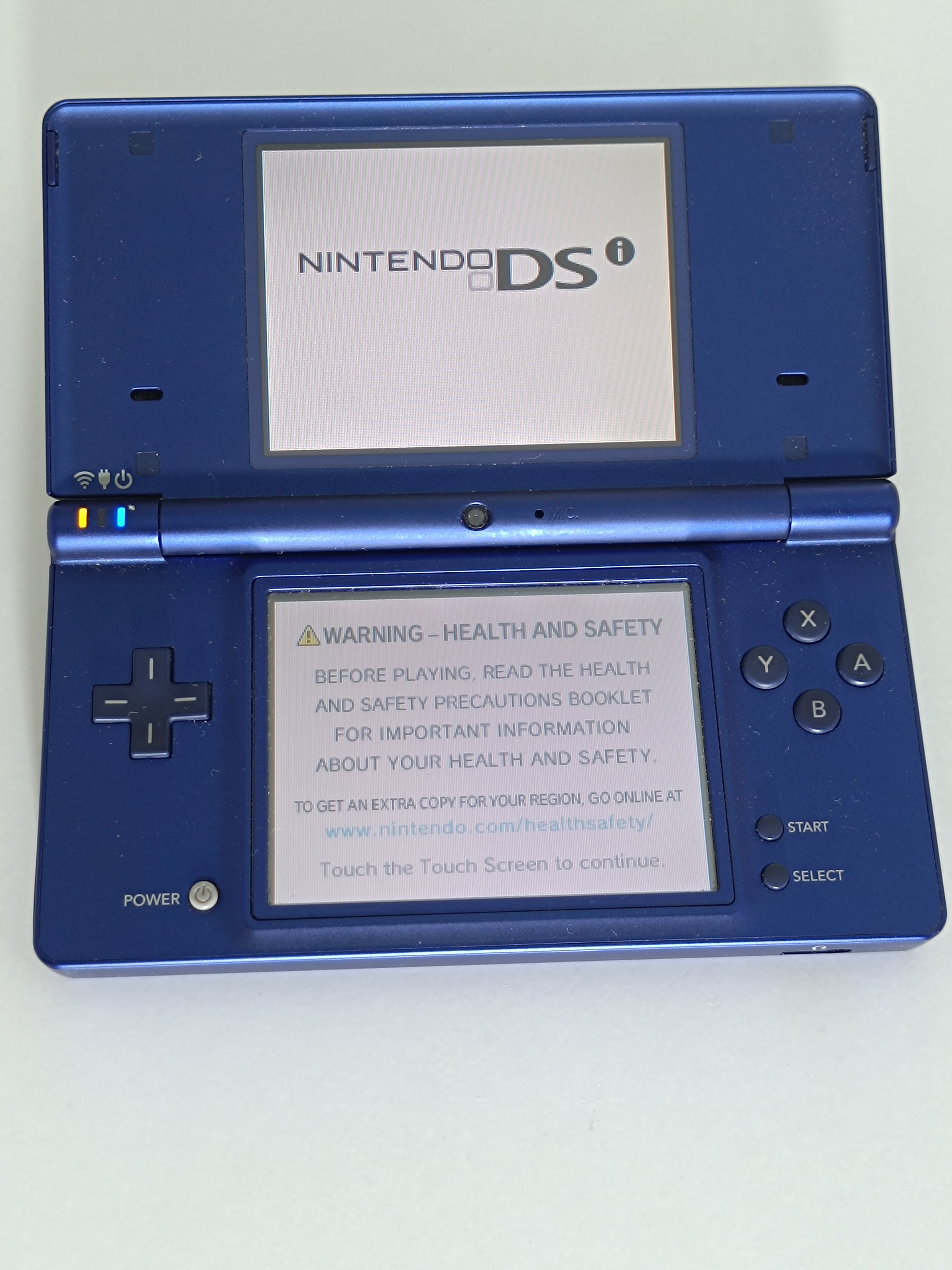 Nintendo DSi Konsole - Dunkelblau - inkl. OVP & Ladegerät