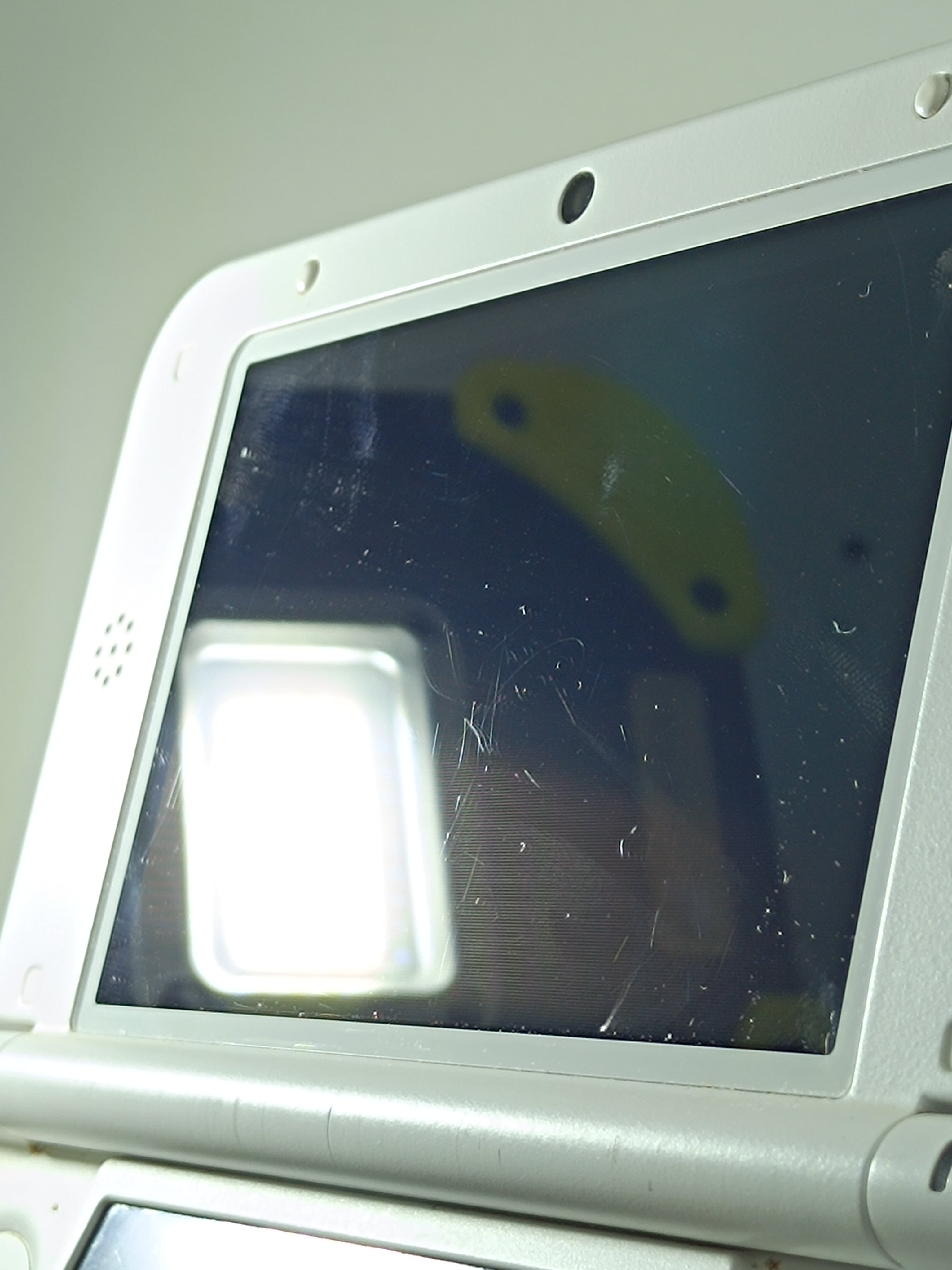 Nintendo 3DS XL - Special Luigi Edition