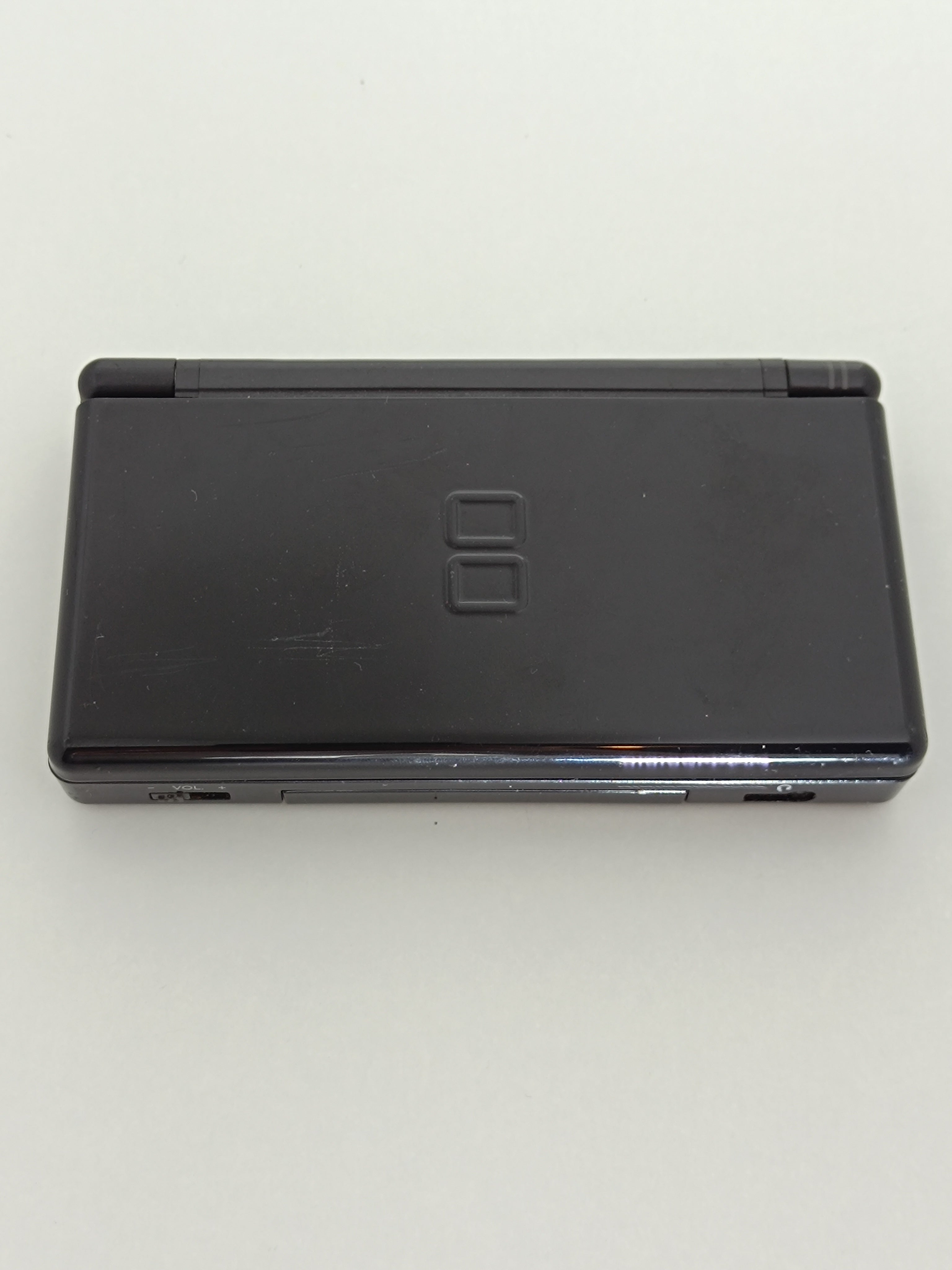Nintendo DS Lite - Halbdefekt - inkl. Ladegerät