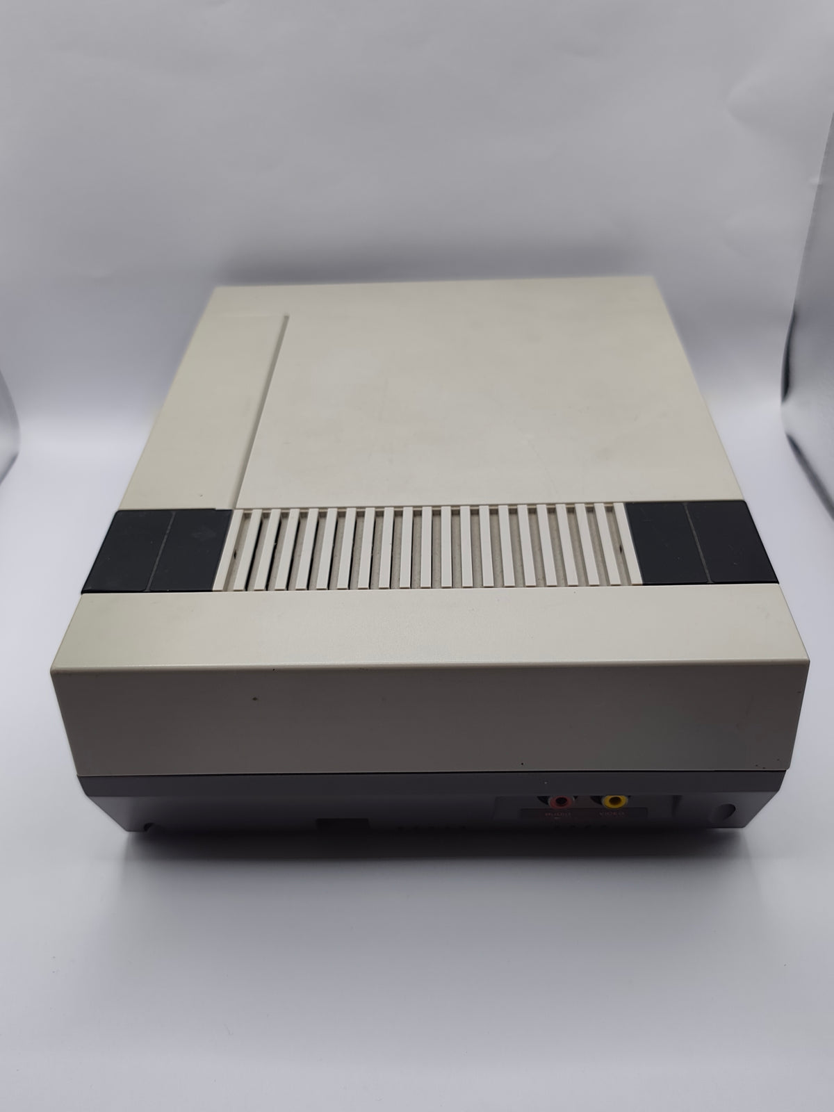 Nintendo NES Konsole - inkl. Controller, Netzteil & Antennenkabel