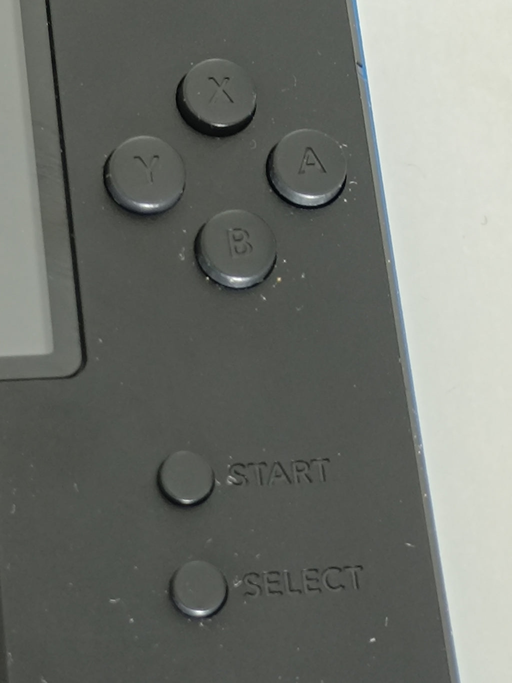 Nintendo 2DS Konsole - Blau / Schwarz