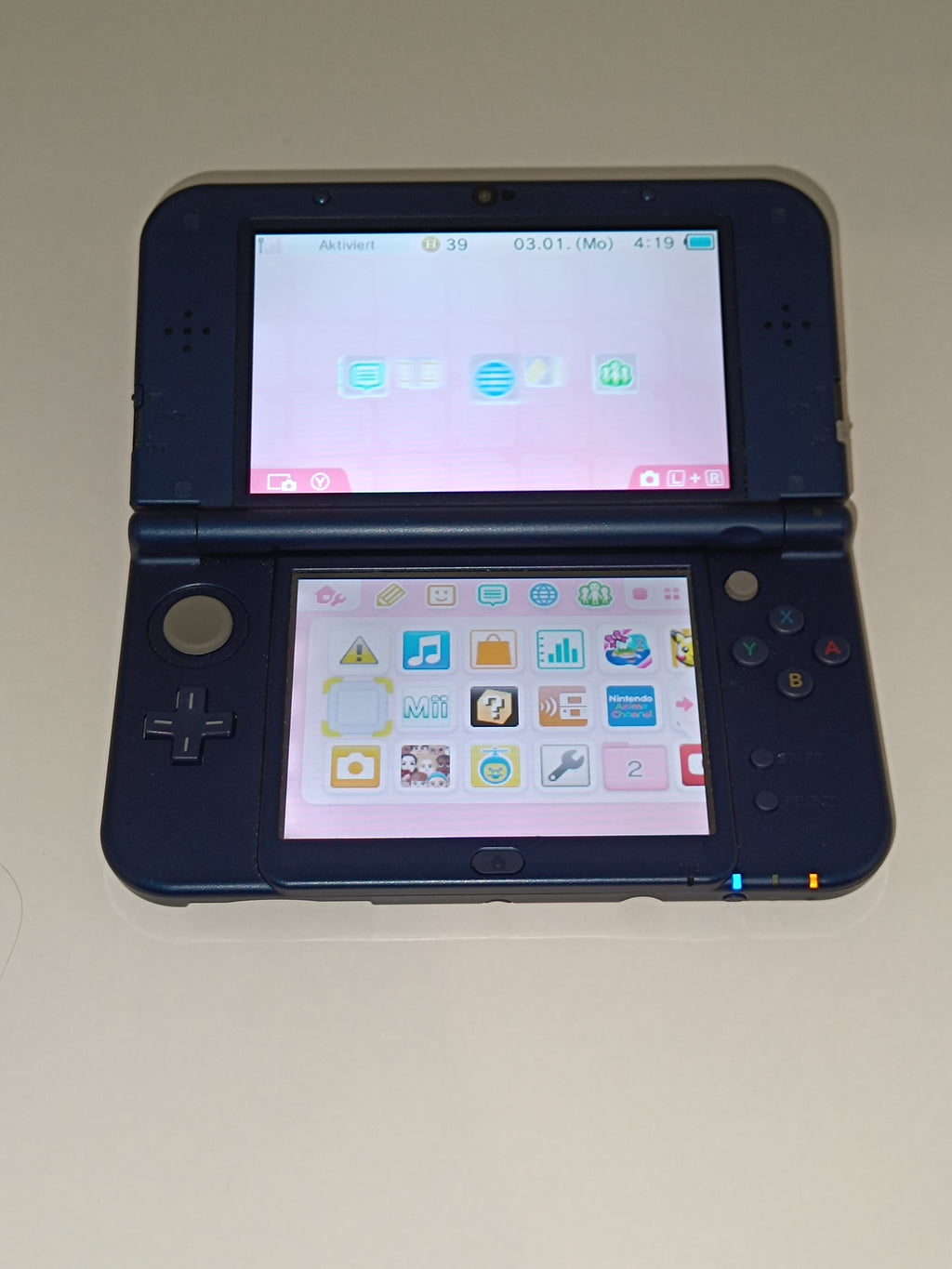 New Nintendo 3DS XL - Dunkelblau