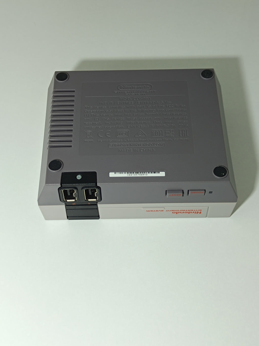 Nintendo NES mini - inkl 2 Controller & Originalverpackung