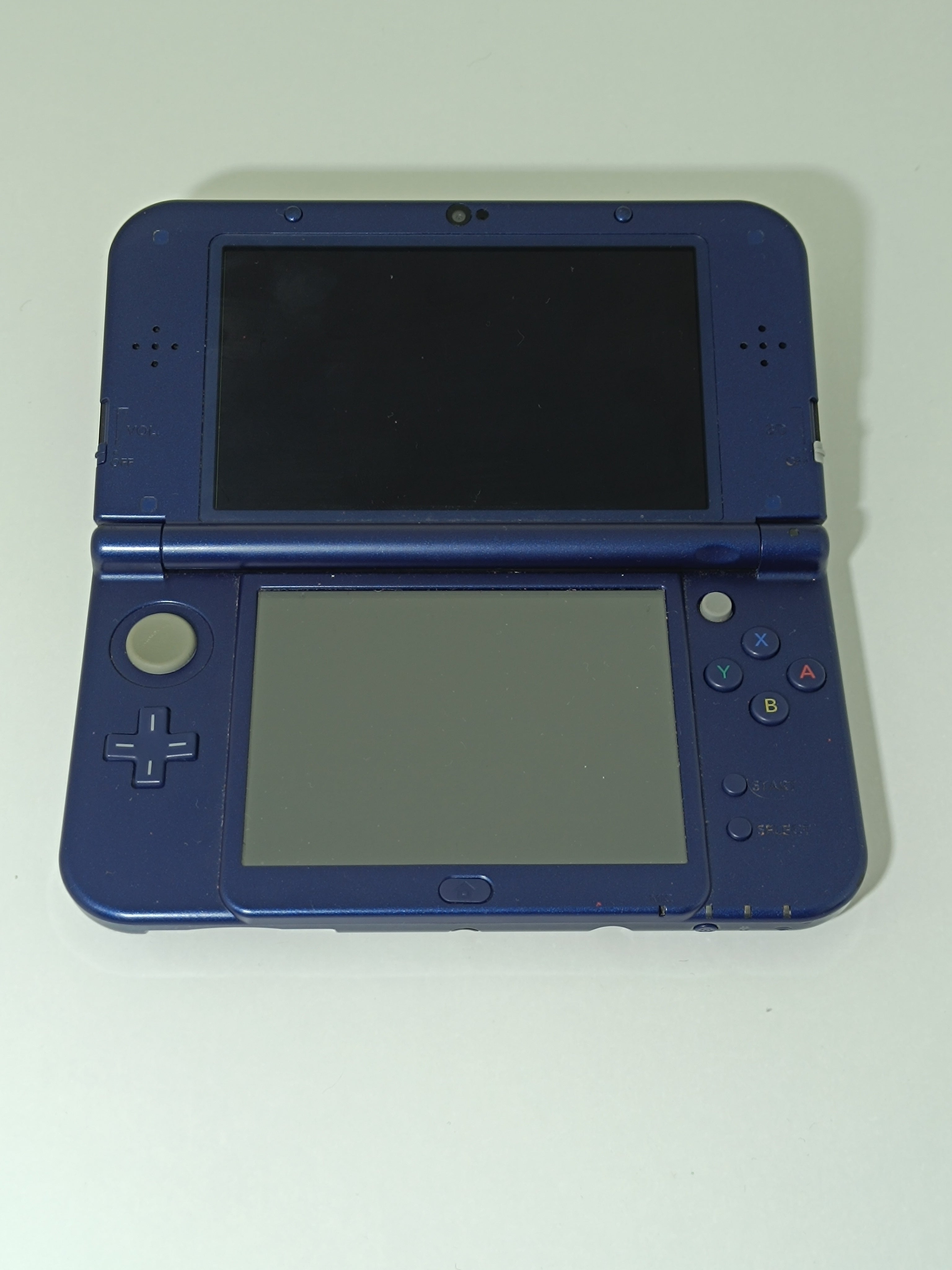 New Nintendo 3DS XL Dunkelblau