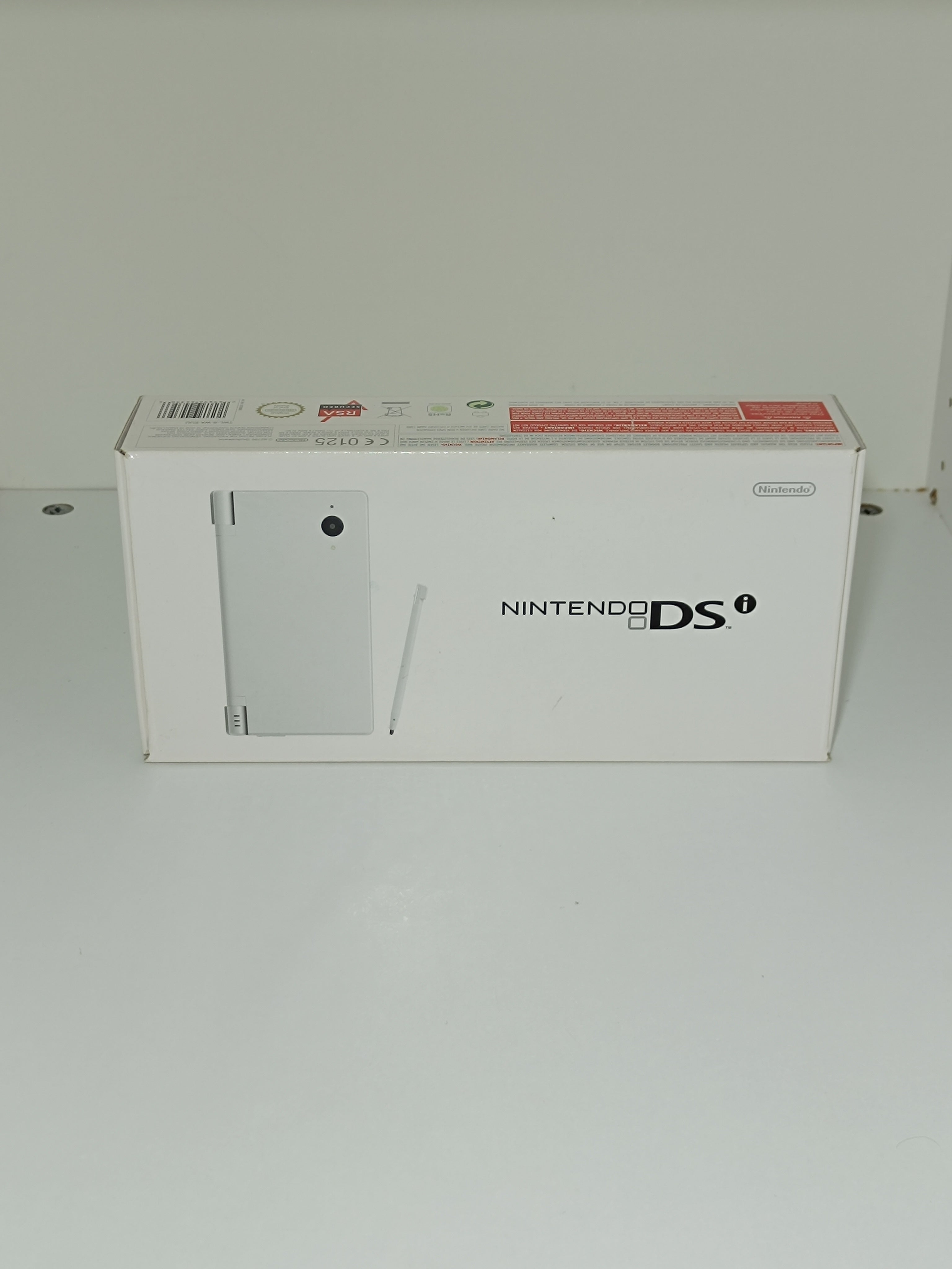 Nintendo DSi Konsole - inkl Originalverpackung & Ladegerät