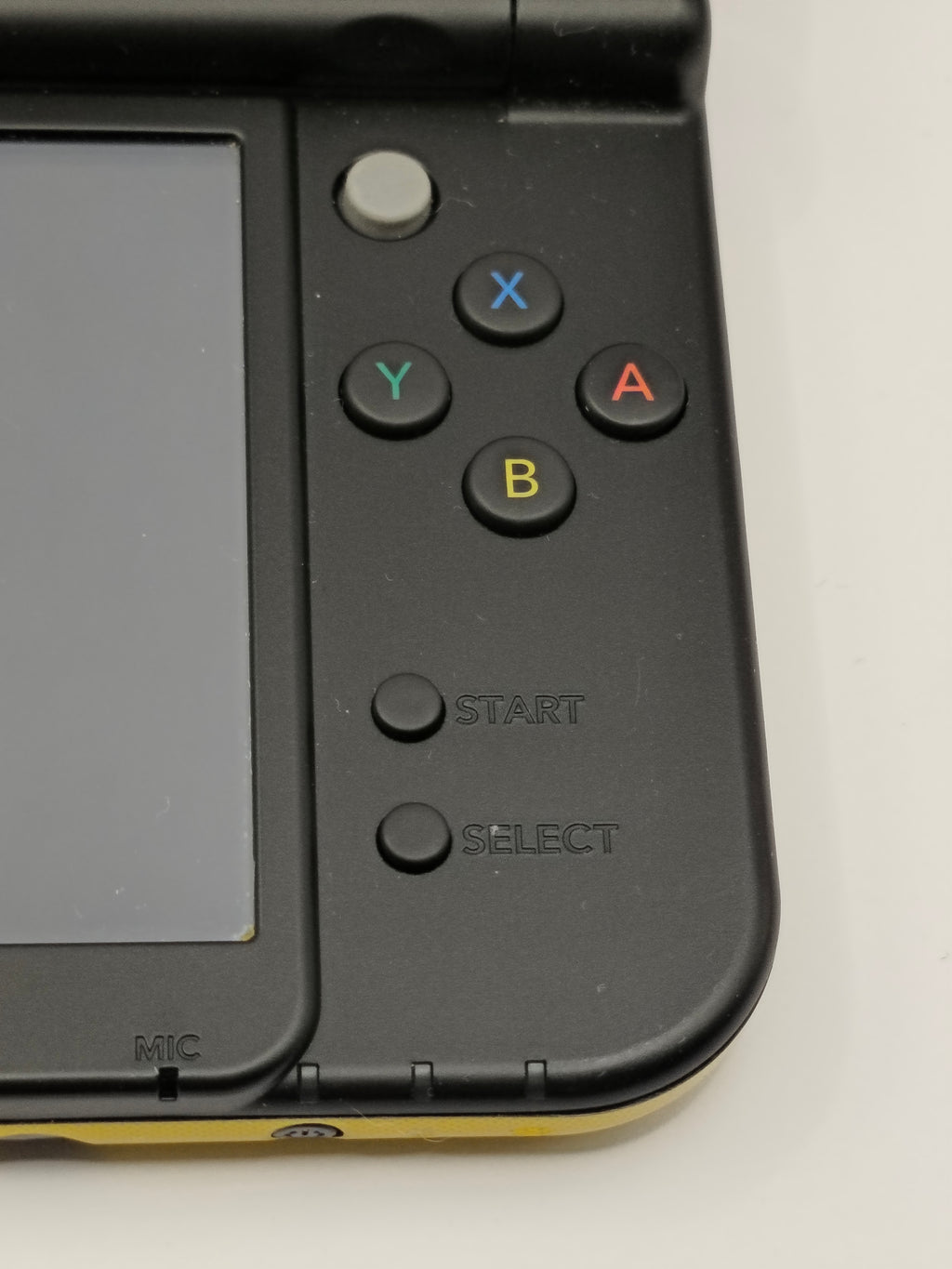 New Nintendo 3DS XL - Samus Edition
