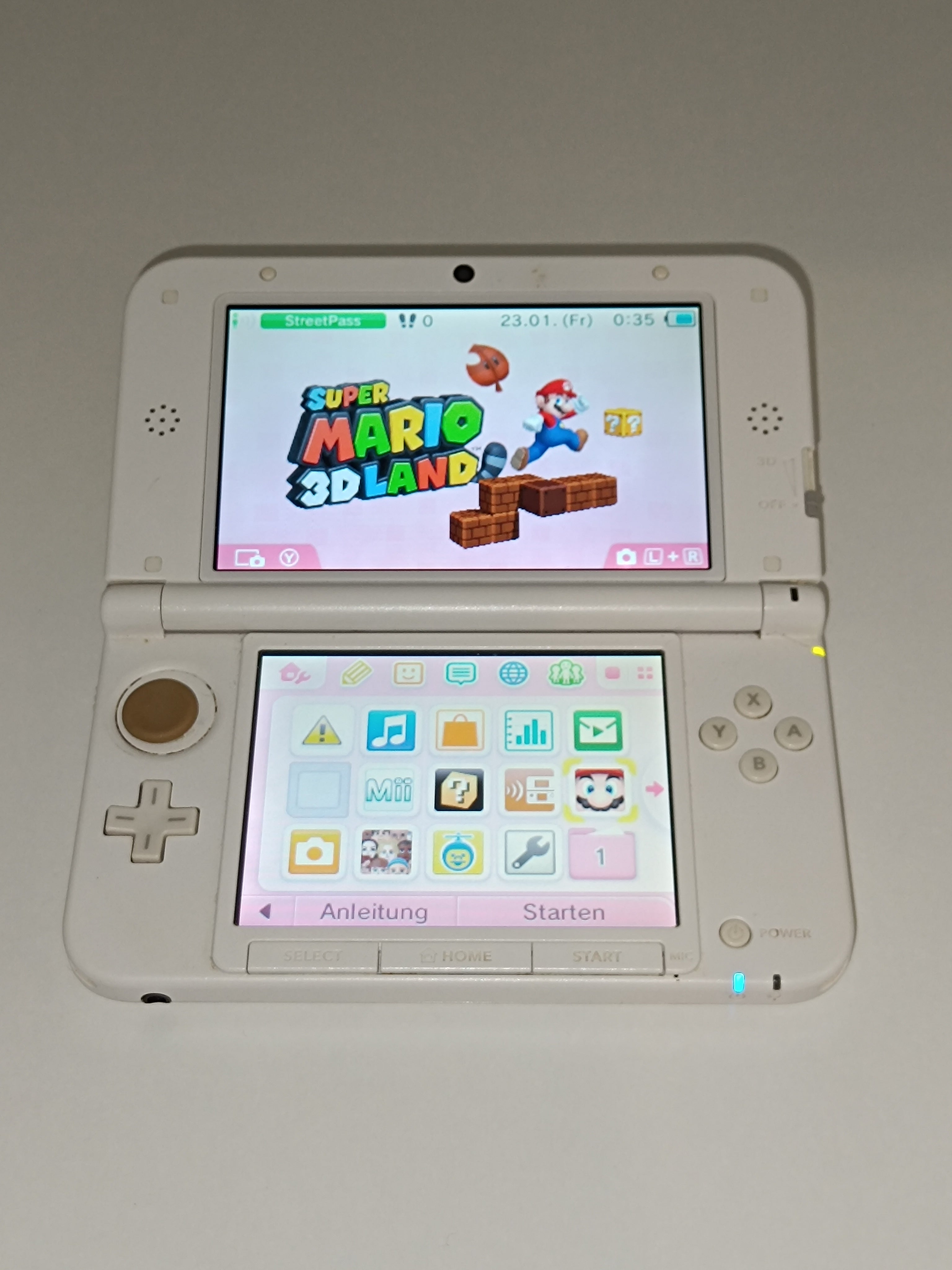 Nintendo 3DS XL - weiß - stark gebraucht