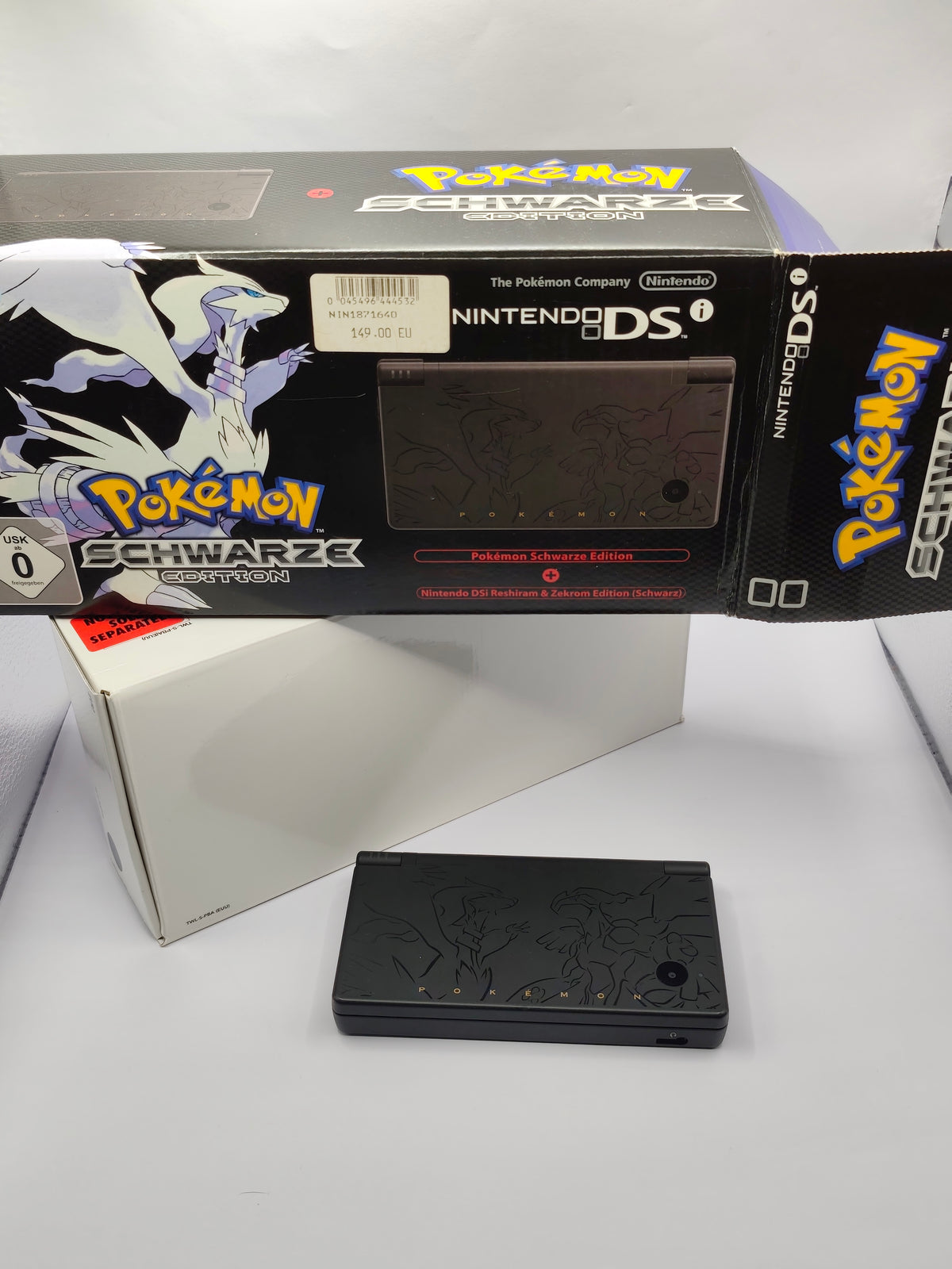 Nintendo DSi Konsole - Pokemon Reshiram & Zekorm Editon (schwarz)