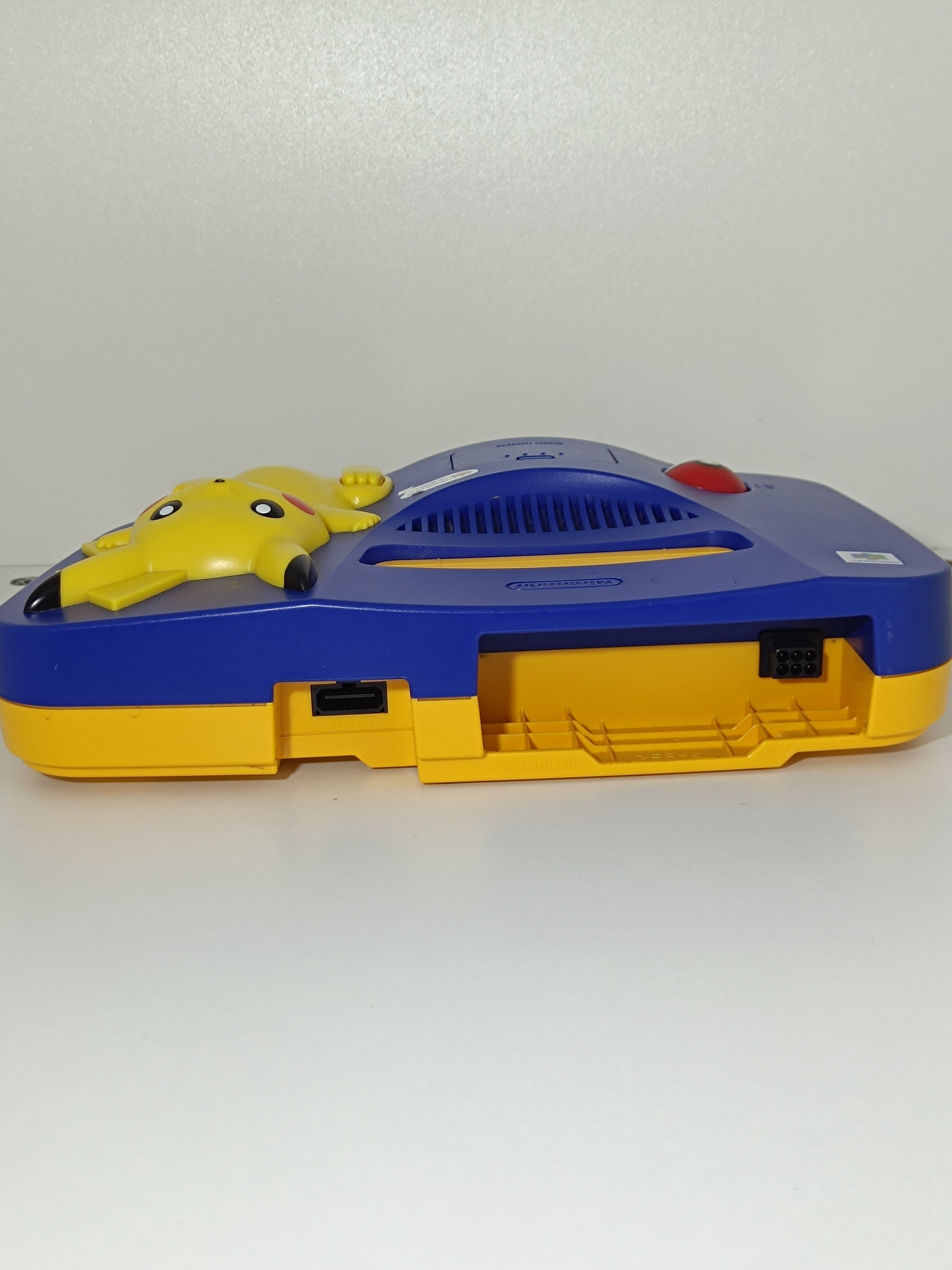 Nintendo 64 Konsole - Pokemon Pikachu Edition