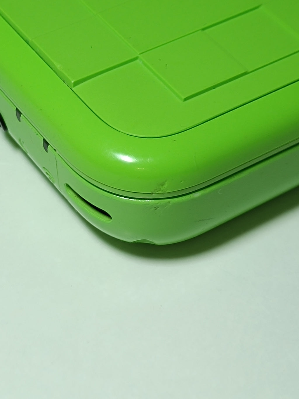New Nintendo 2DS XL - Minecraft Edition