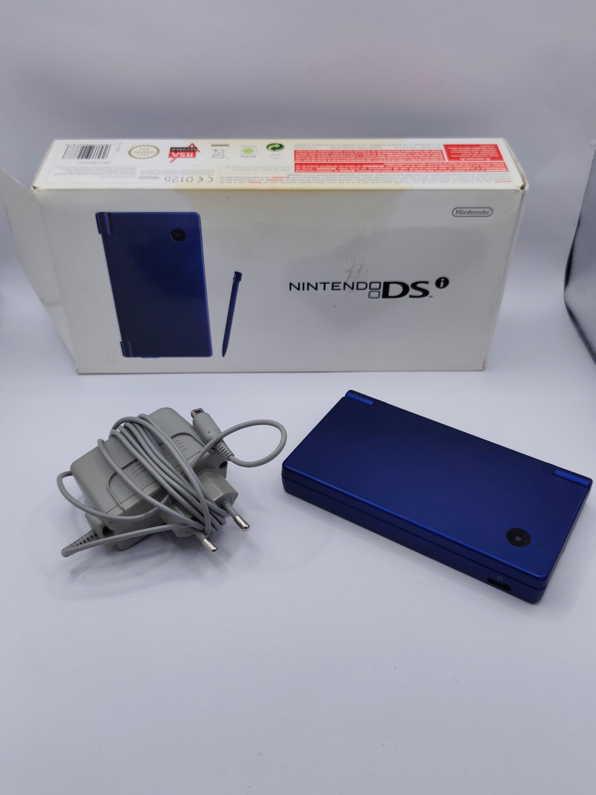 Nintendo DSi Konsole - Dunkelblau - inkl. OVP & Ladegerät