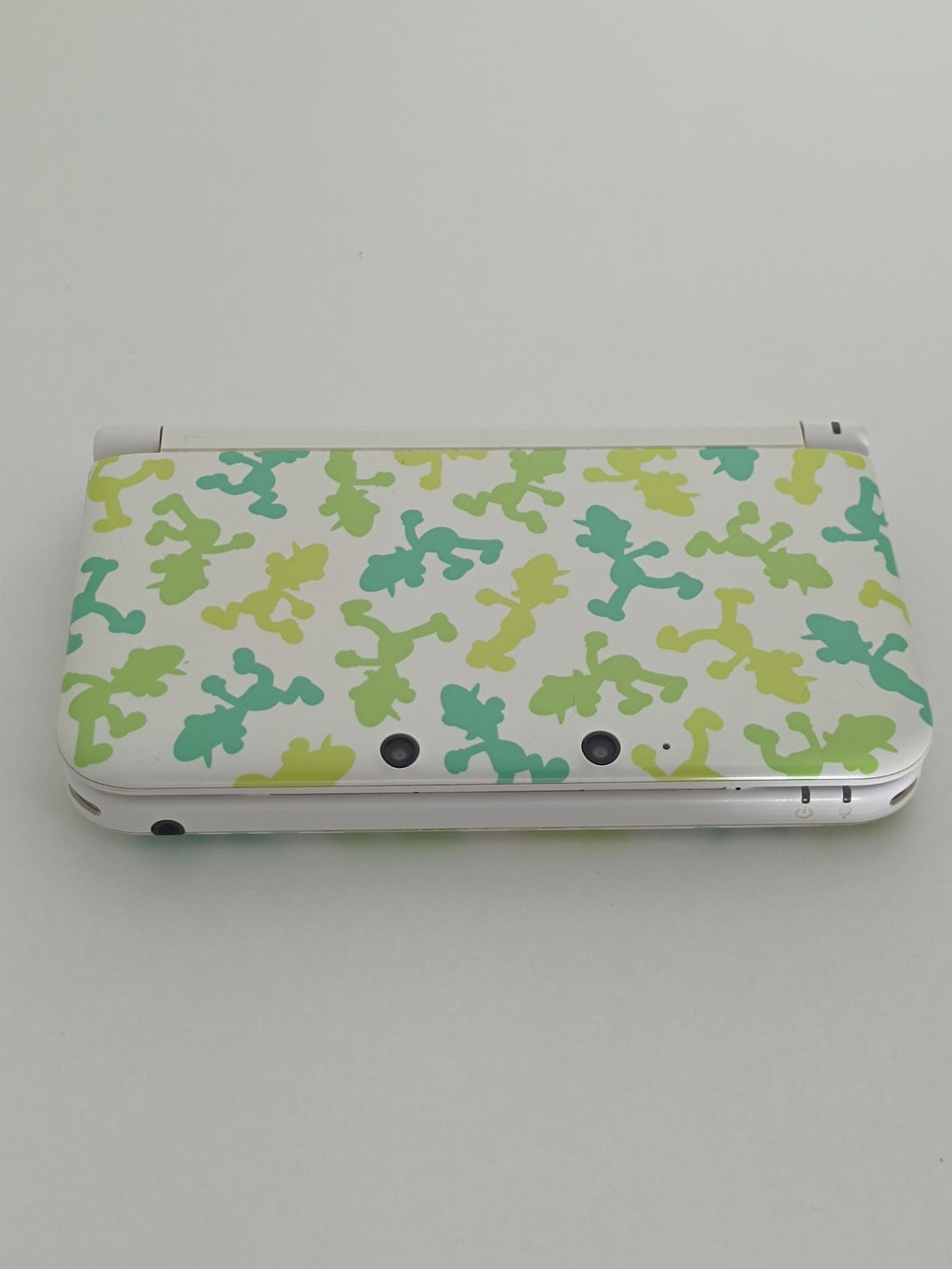 Nintendo 3DS XL - Special Luigi Edition