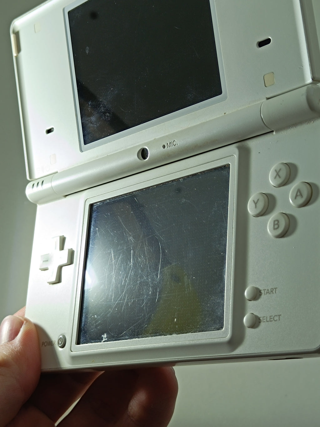 Nintendo DSi Konsole - inkl Originalverpackung & Ladegerät