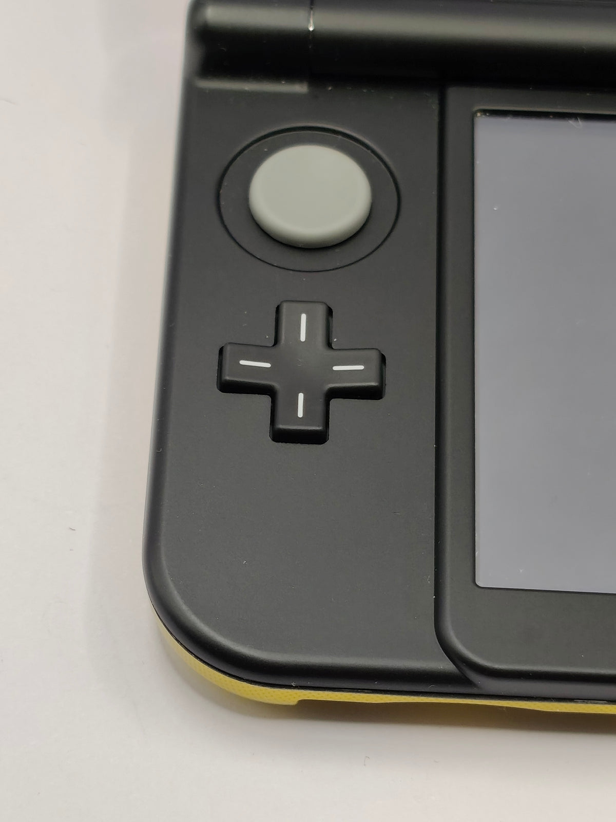 New Nintendo 3DS XL - Samus Edition