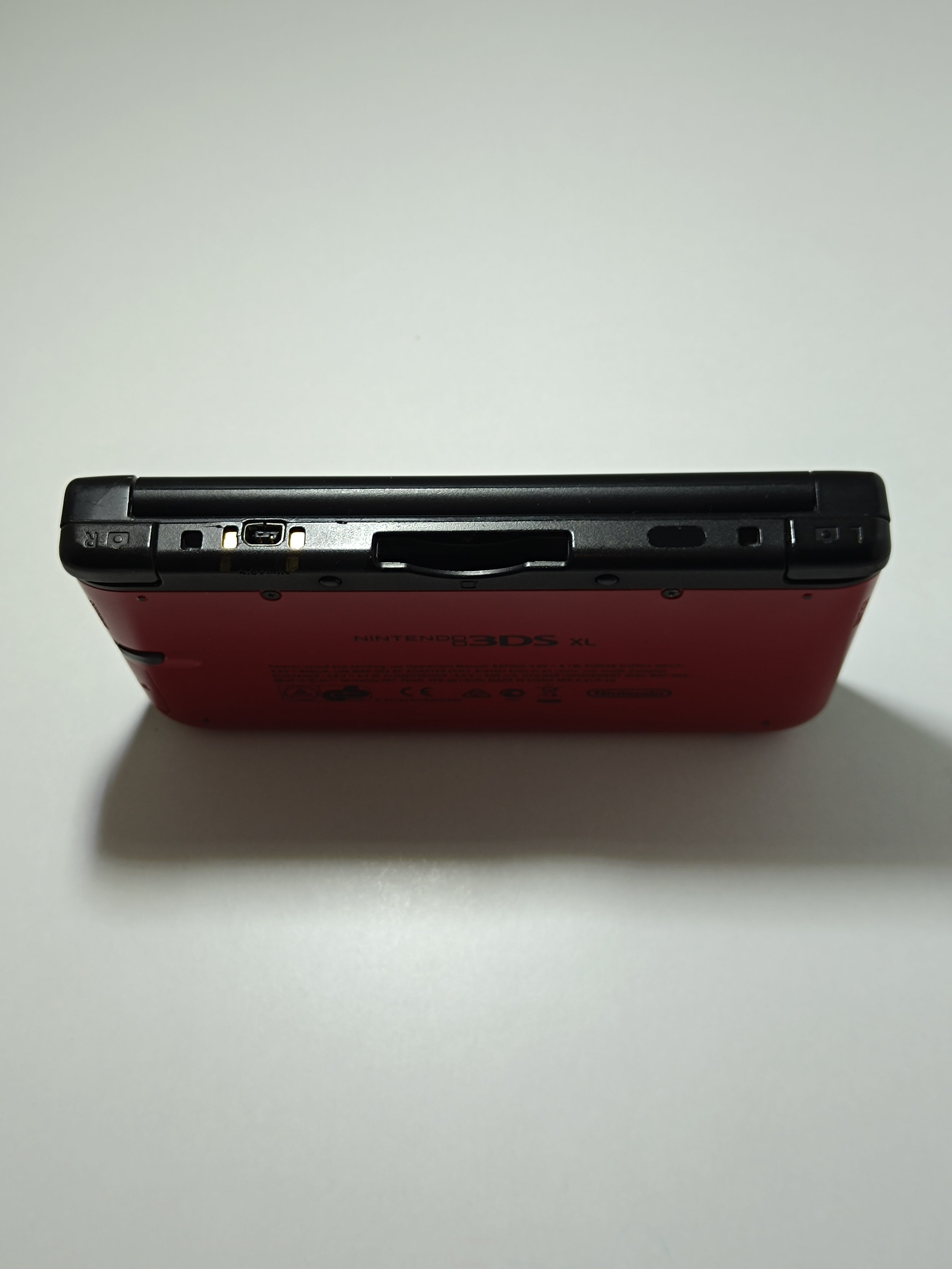Nintendo 3DS XL - ROT