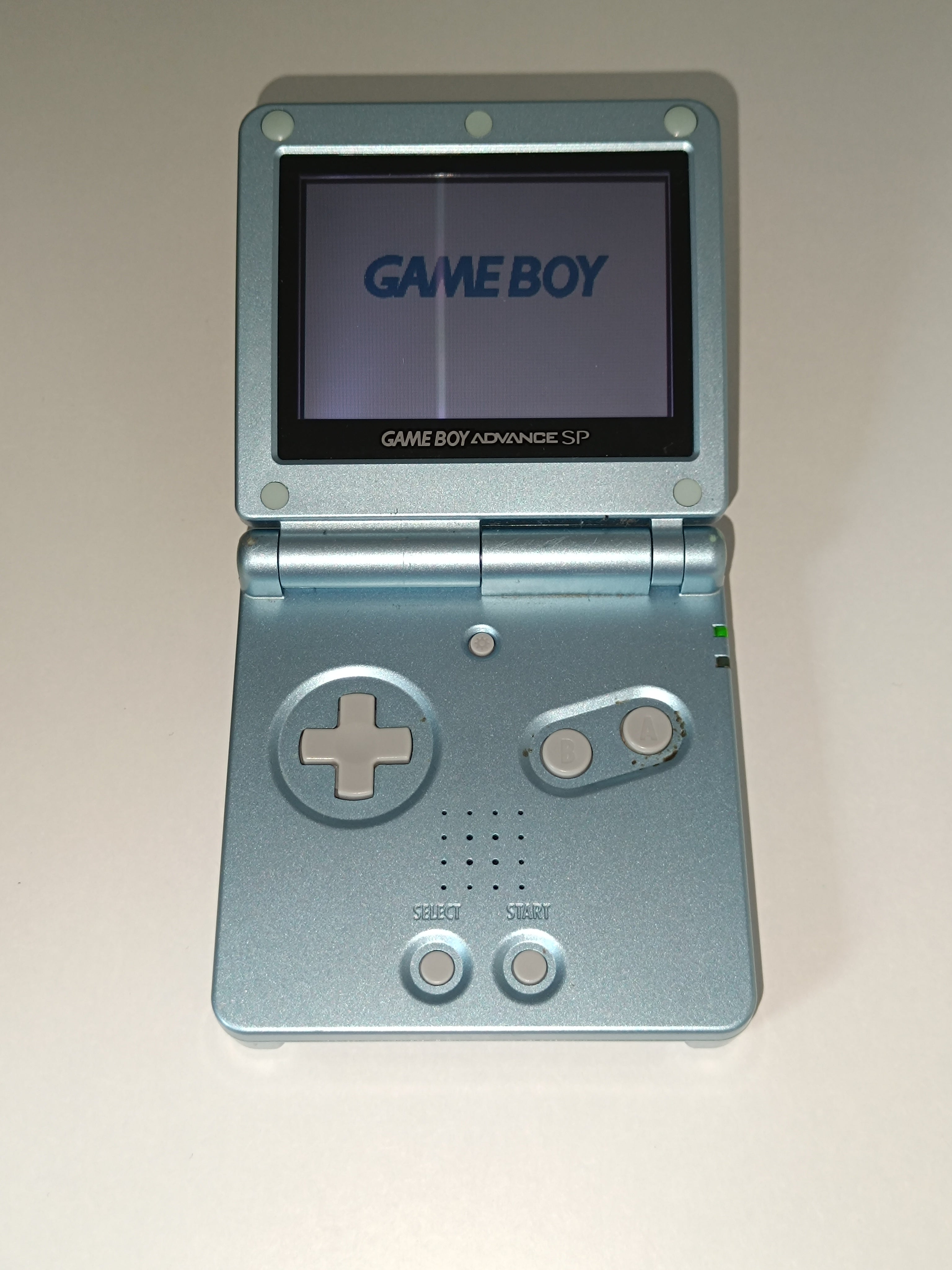 Game Boy Advance SP - Hellblau - inkl. Ladegerät