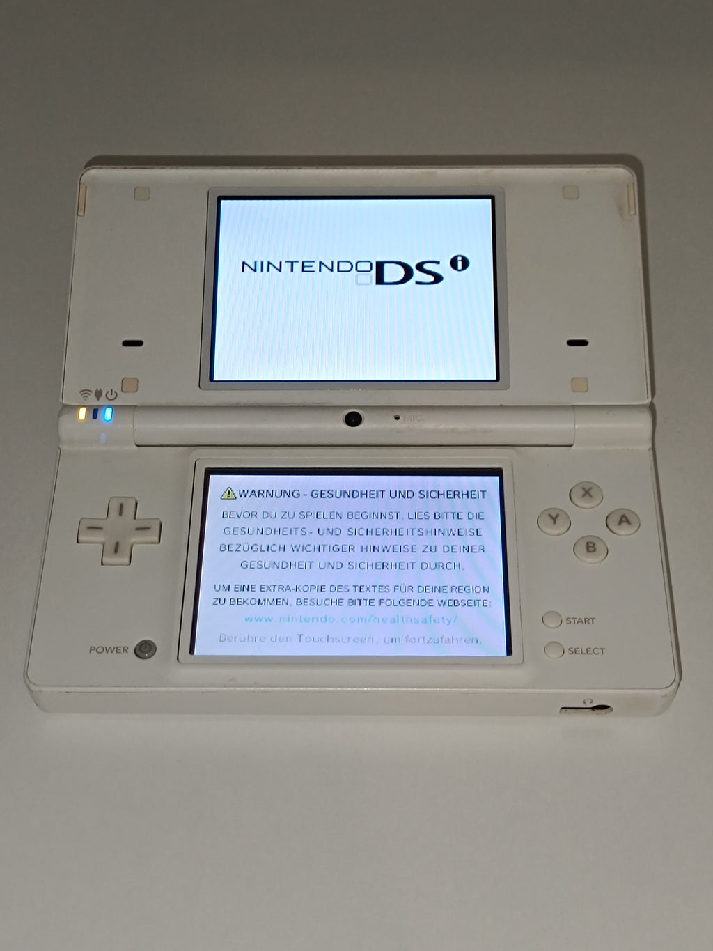 Nintendo DSi Konsole - inkl Originalverpackung & Ladegerät