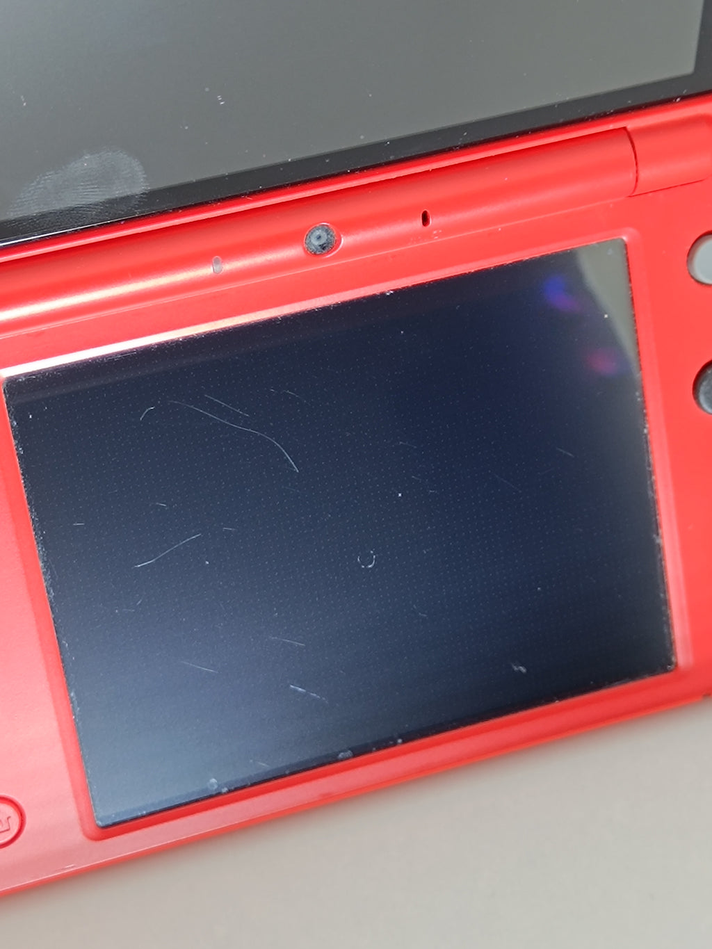 New Nintendo 2DS XL - Pokemon Pokeball Edition - inkl. Ladegerät