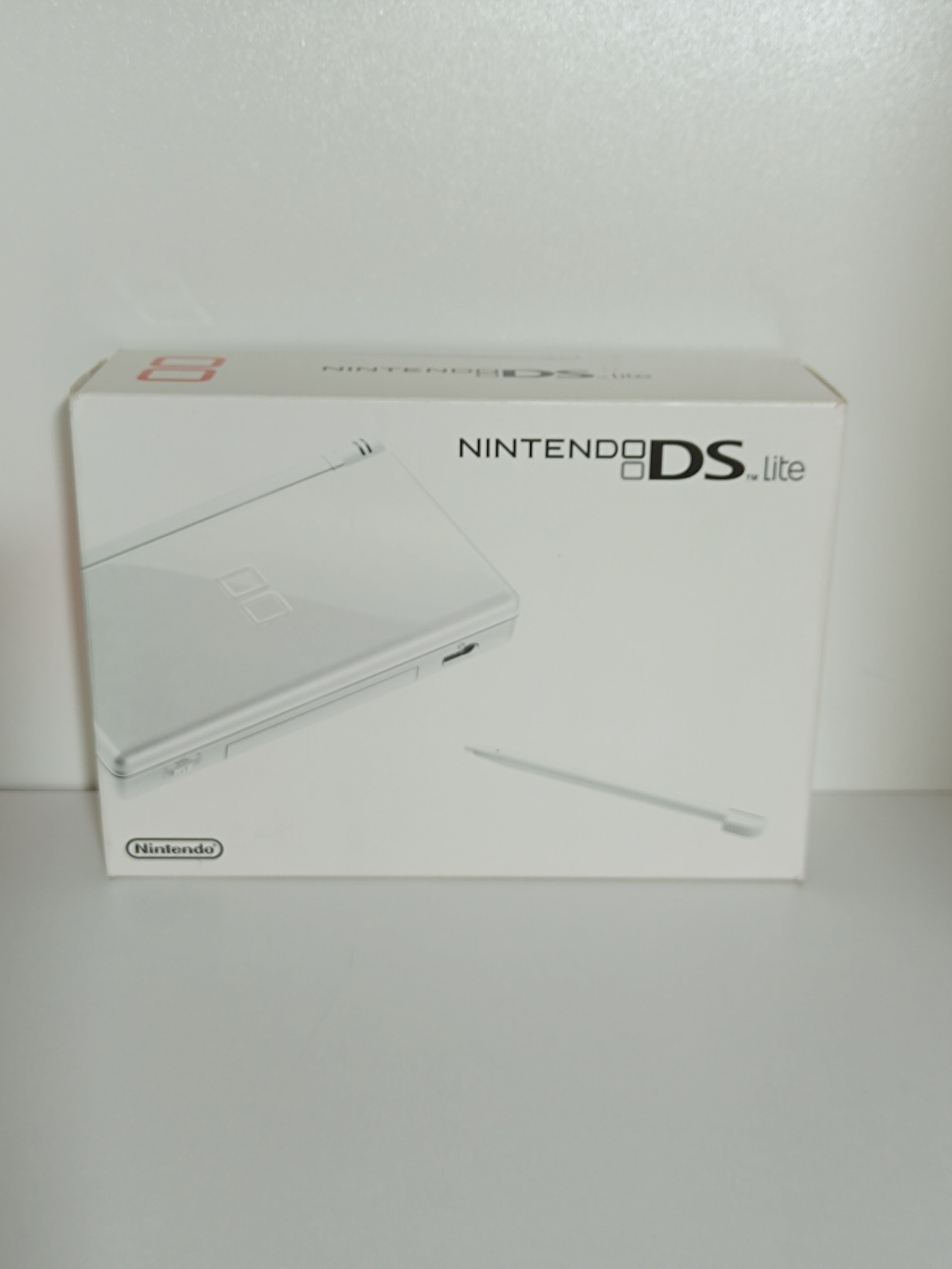 Nintendo DS Lite weiß + OVP & Ladegerät