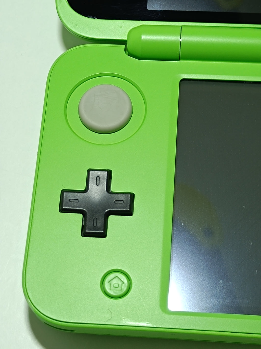New Nintendo 2DS XL - Minecraft Edition
