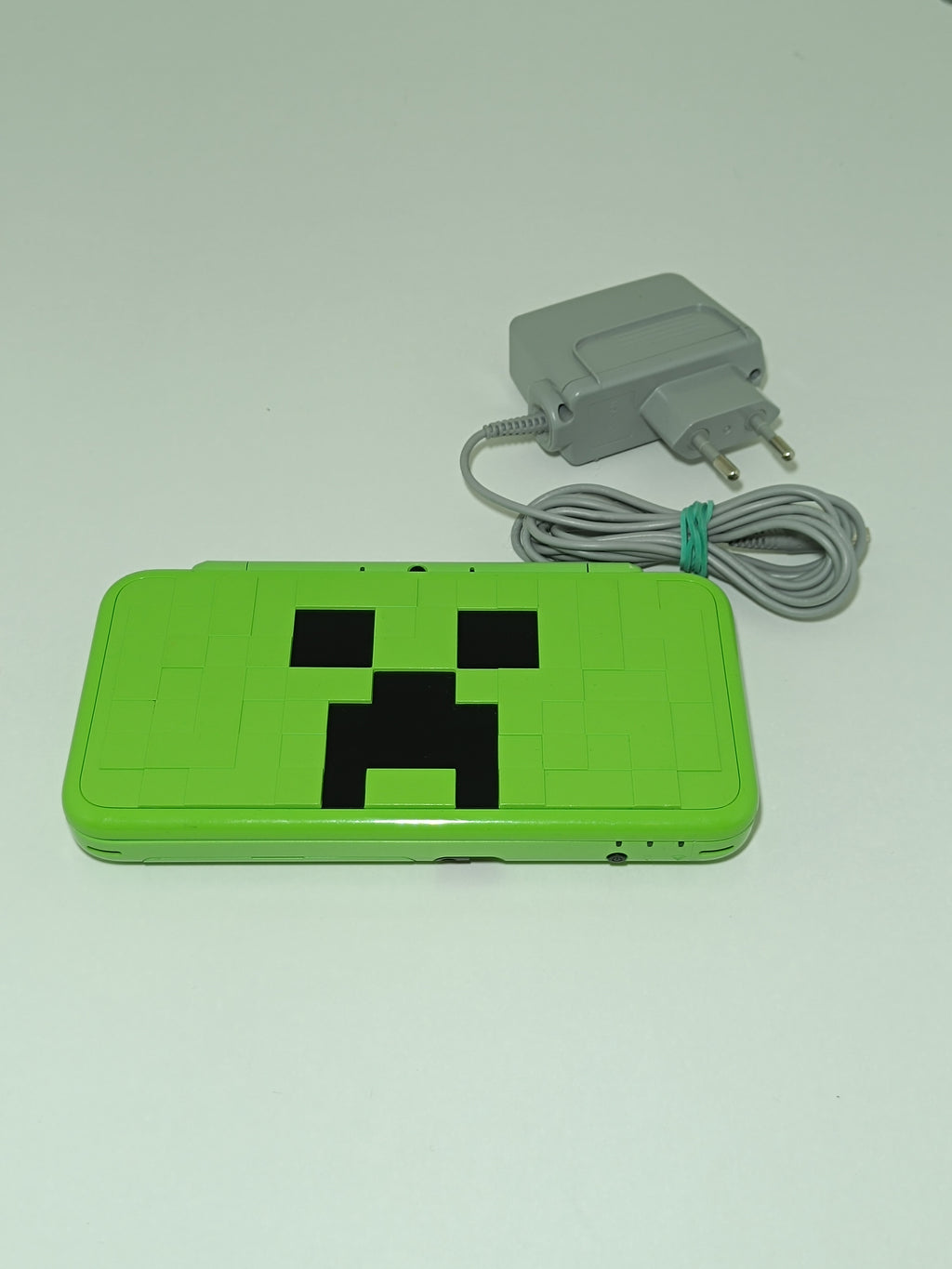 New Nintendo 2DS XL - Minecraft Edition