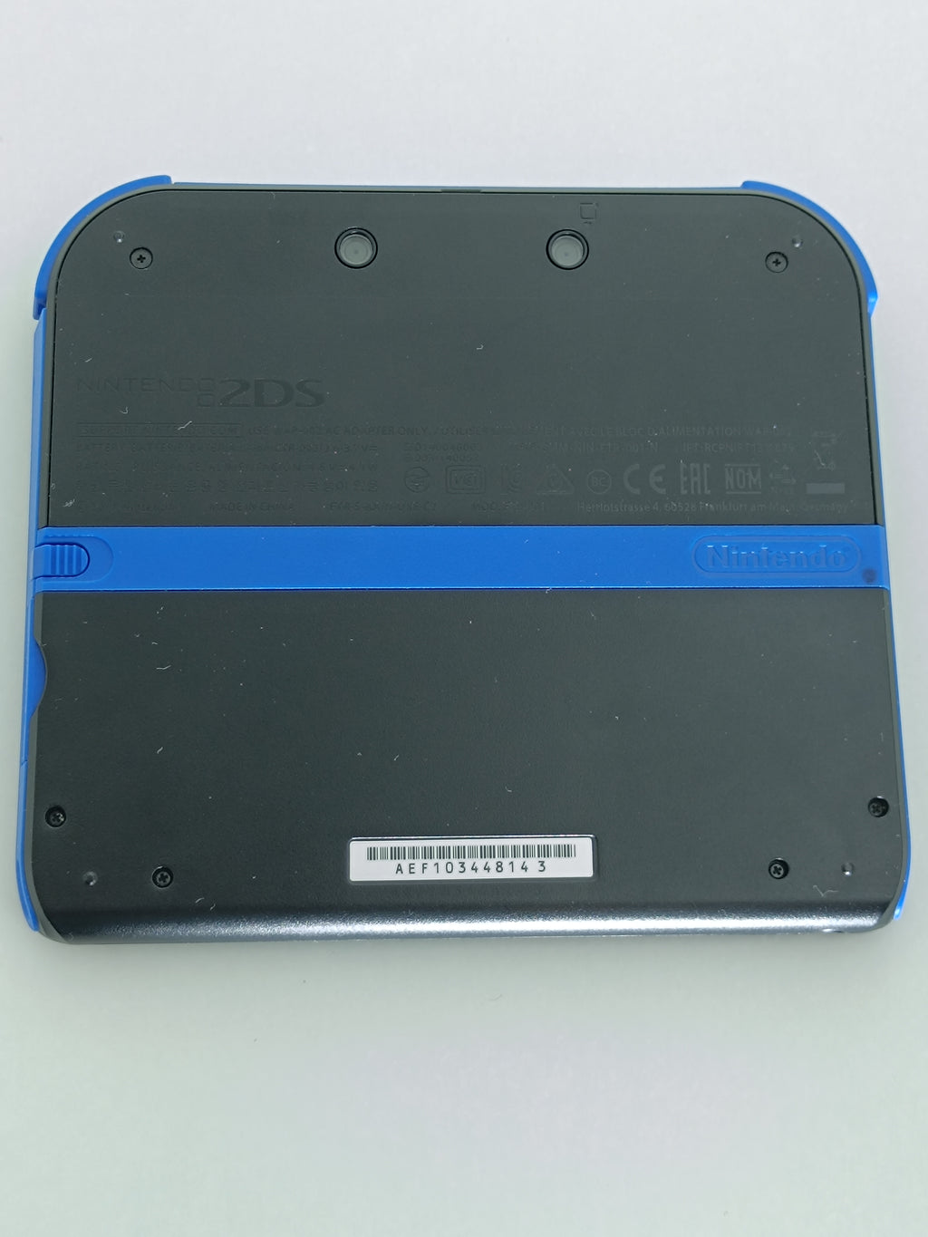 Nintendo 2DS Konsole - Blau / Schwarz