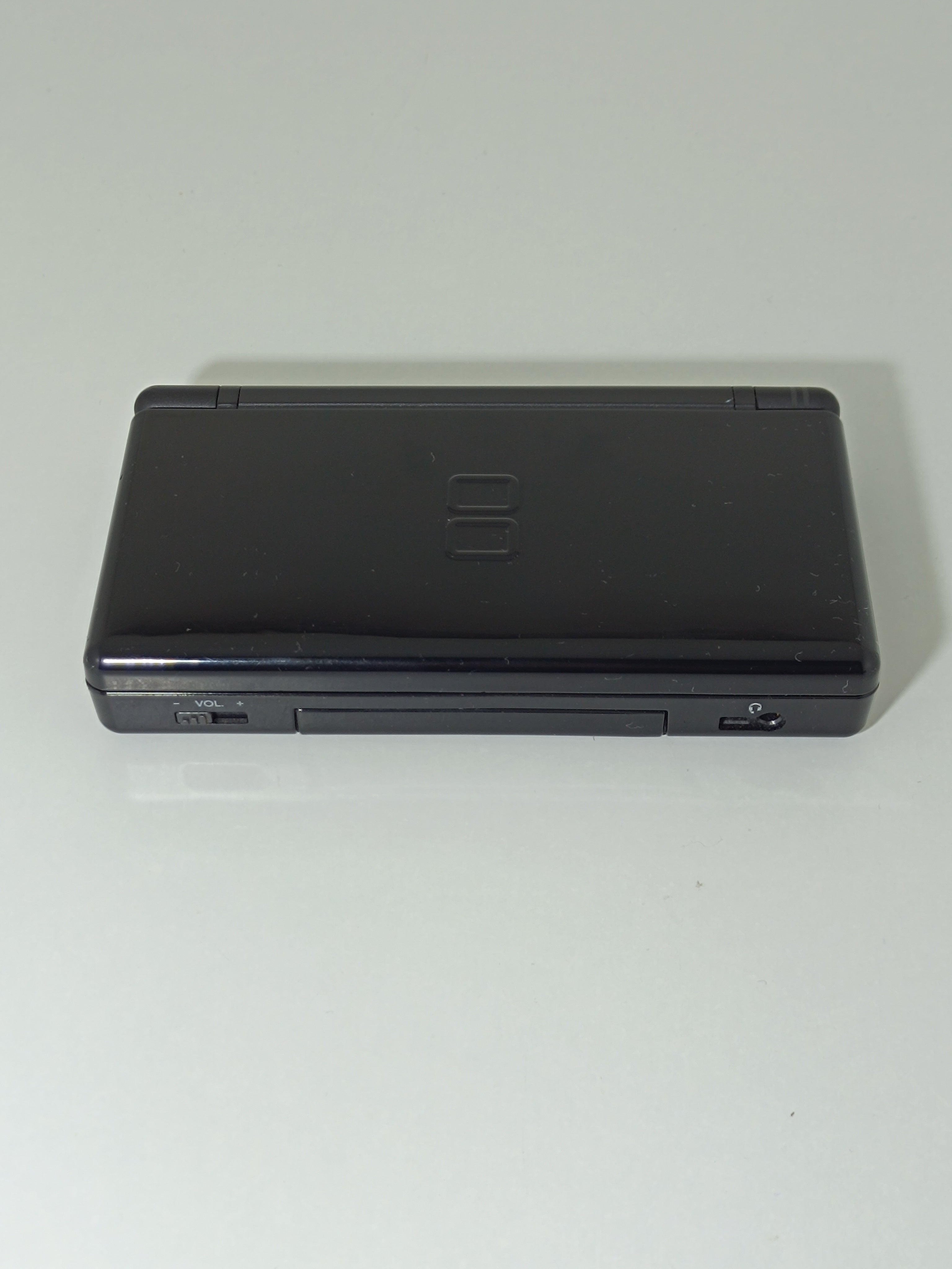 Nintendo DS Lite - schwarz - inkl. Ladegerät