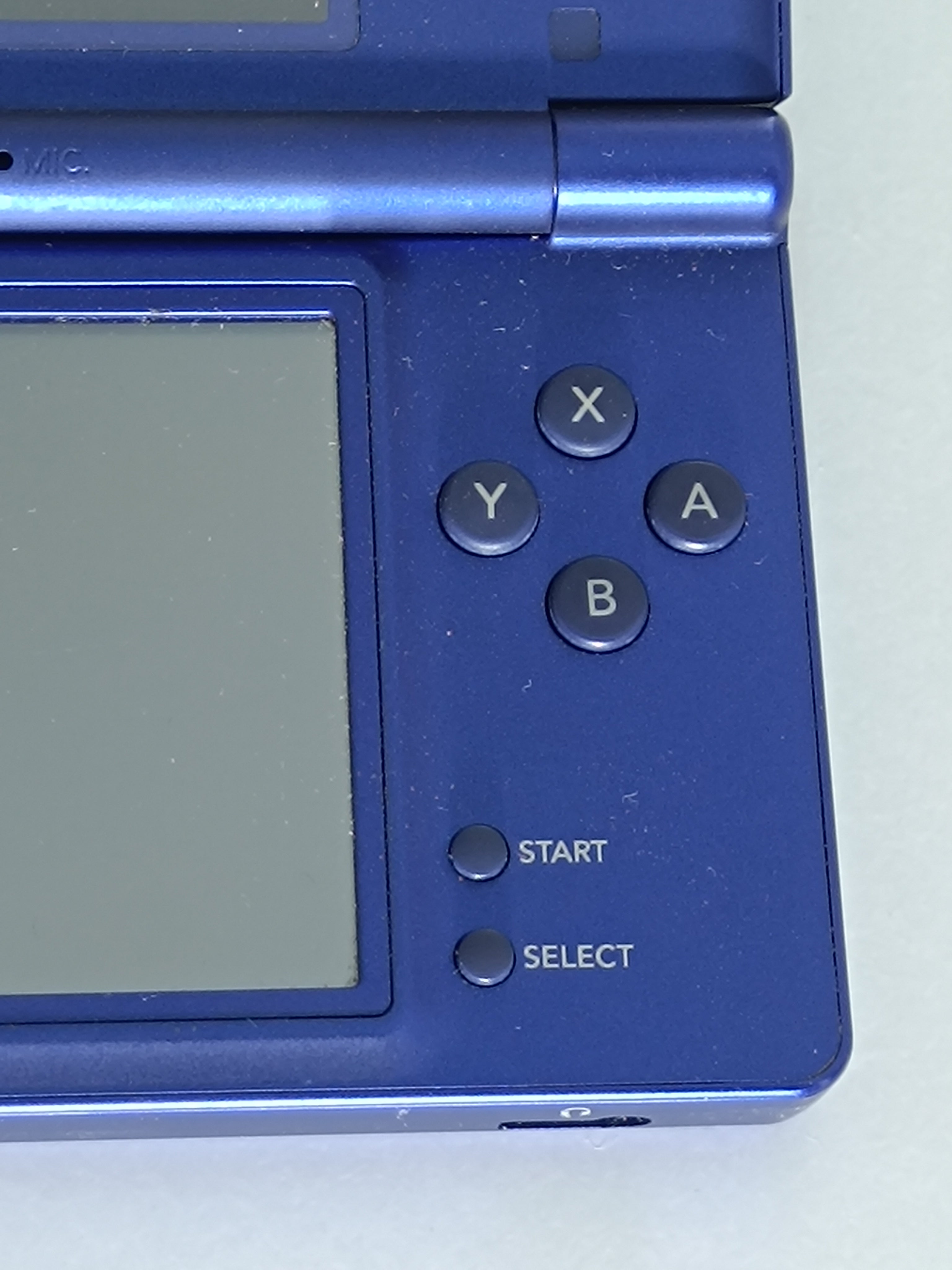 Nintendo DSi Konsole - Dunkelblau - inkl. OVP & Ladegerät
