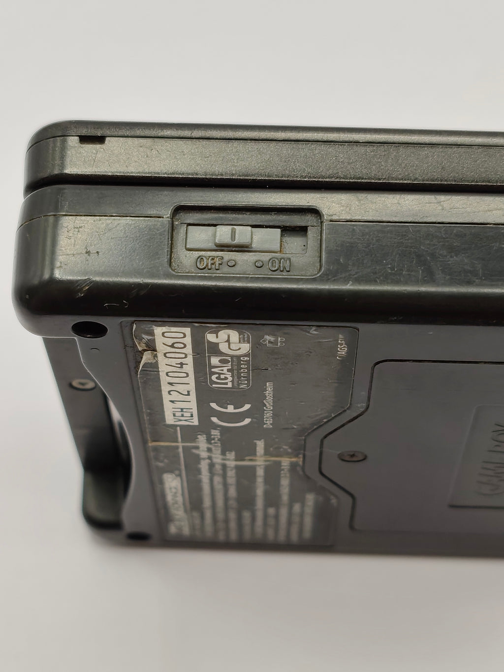 Game Boy Advance SP - Schwarz, inklusive Verpackung & Ladegerät