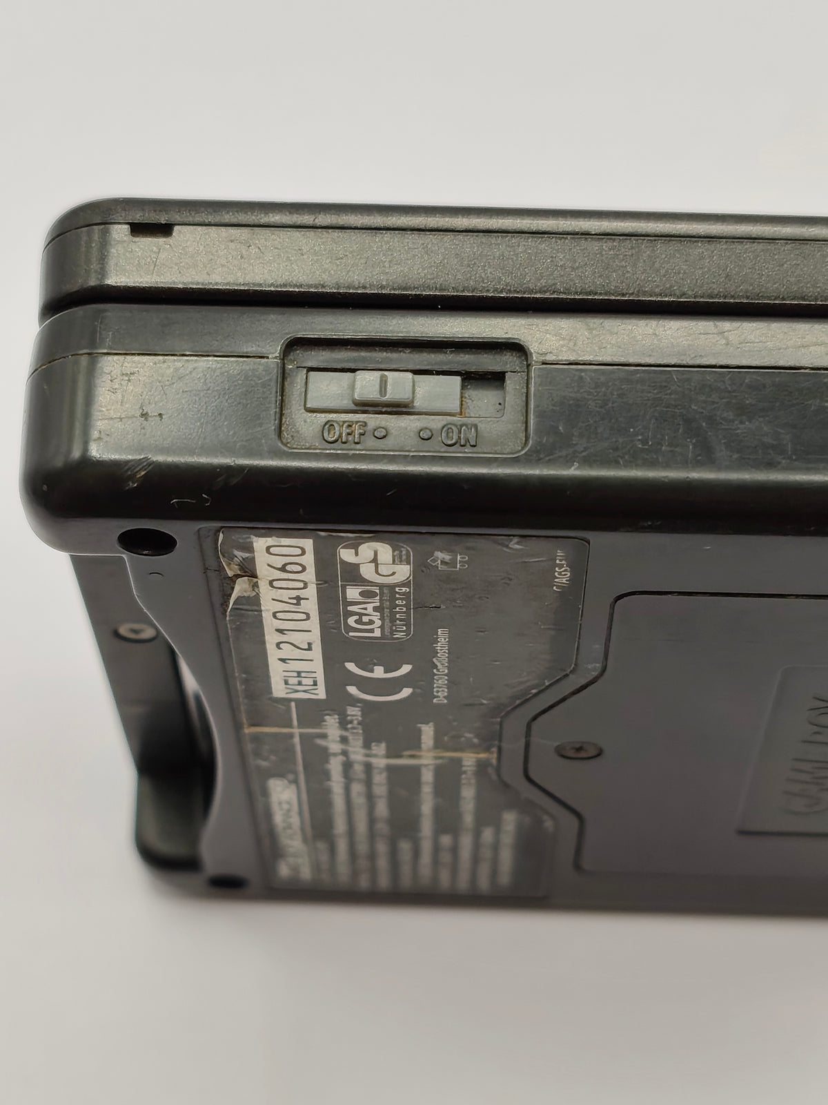 Game Boy Advance SP - Schwarz, inklusive Verpackung & Ladegerät