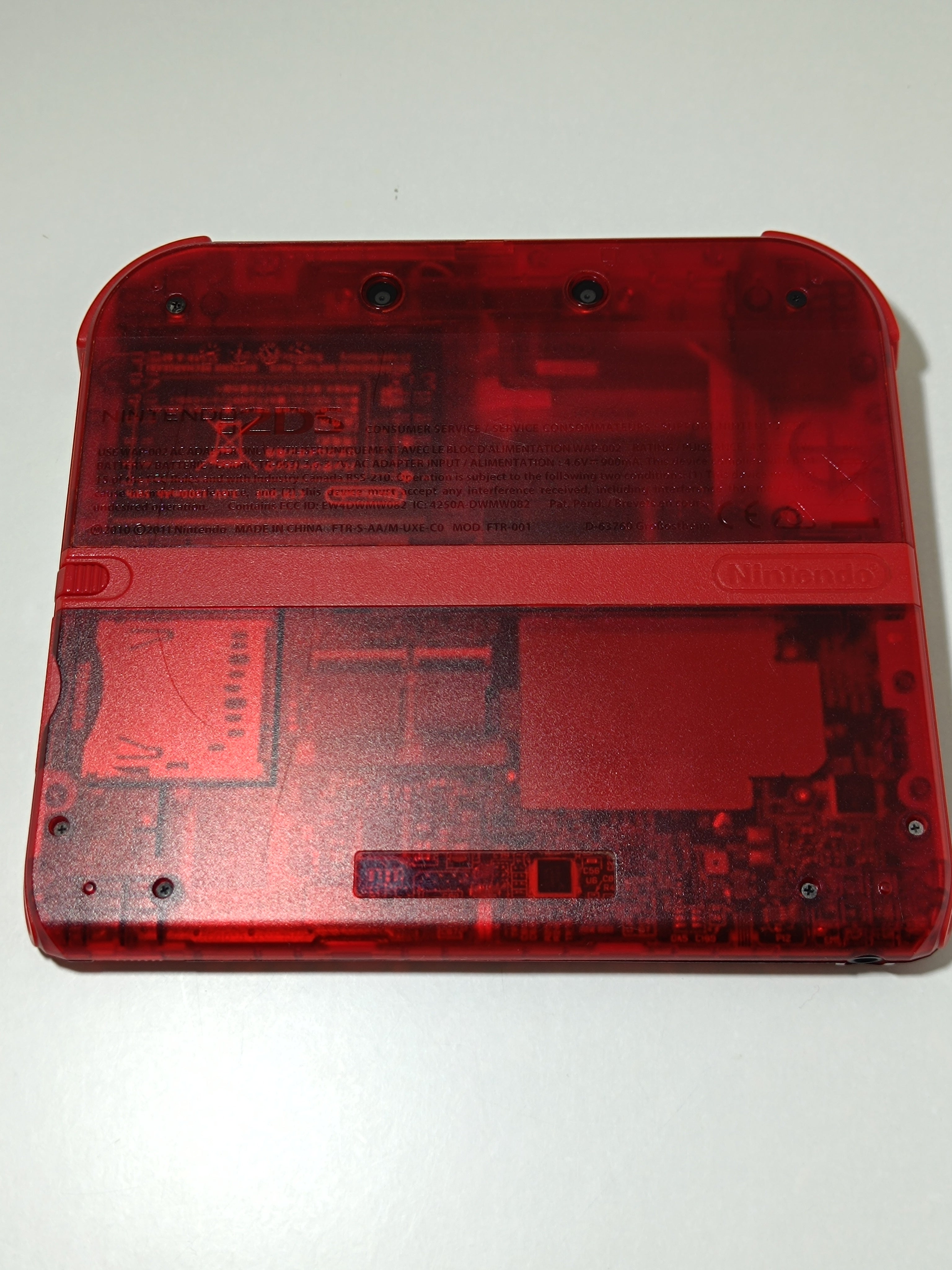 Nintendo 2DS Konsole - Pokemon Omega Rubin Design