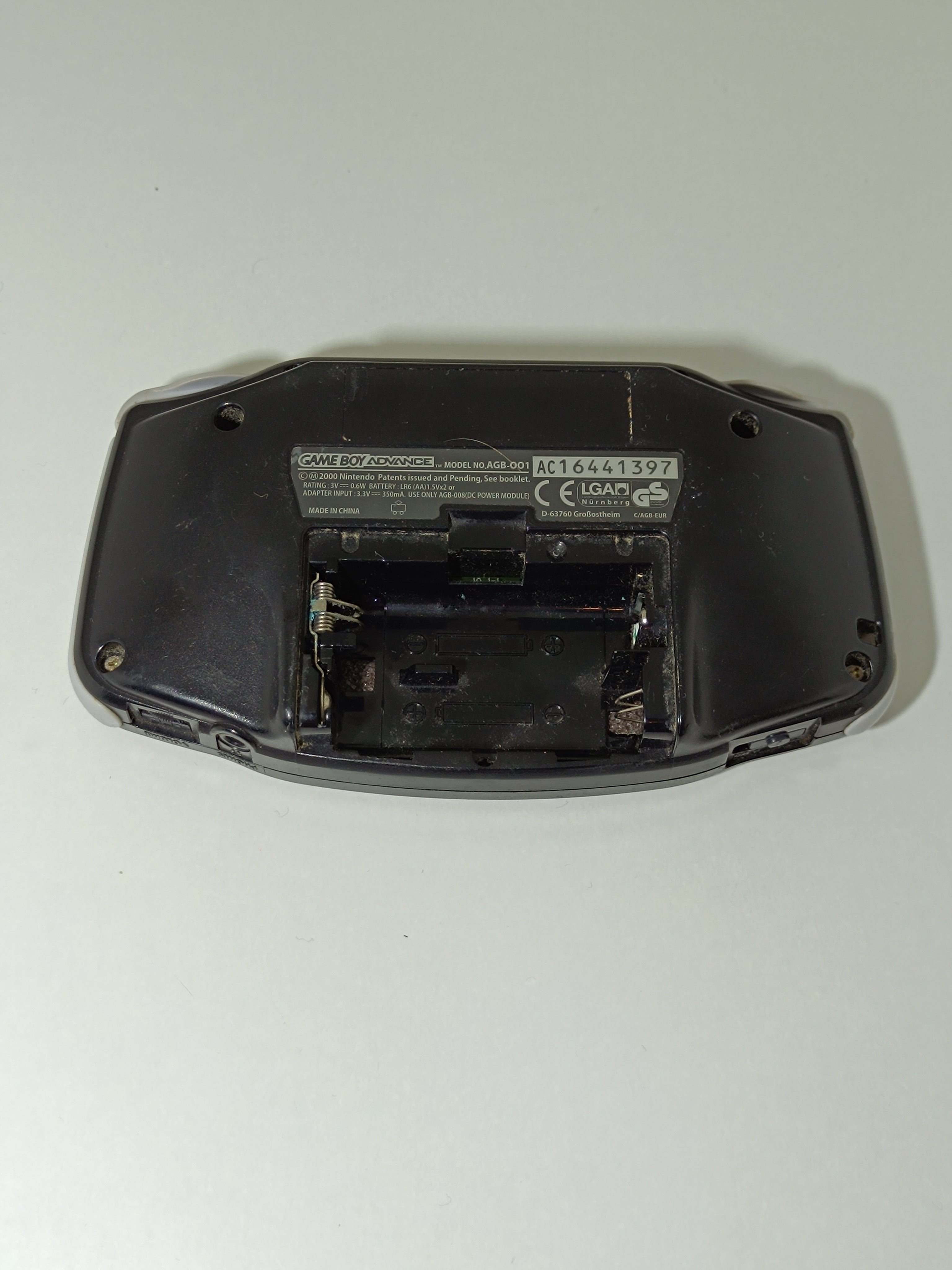 Game Boy Advance - Schwarz / weiß