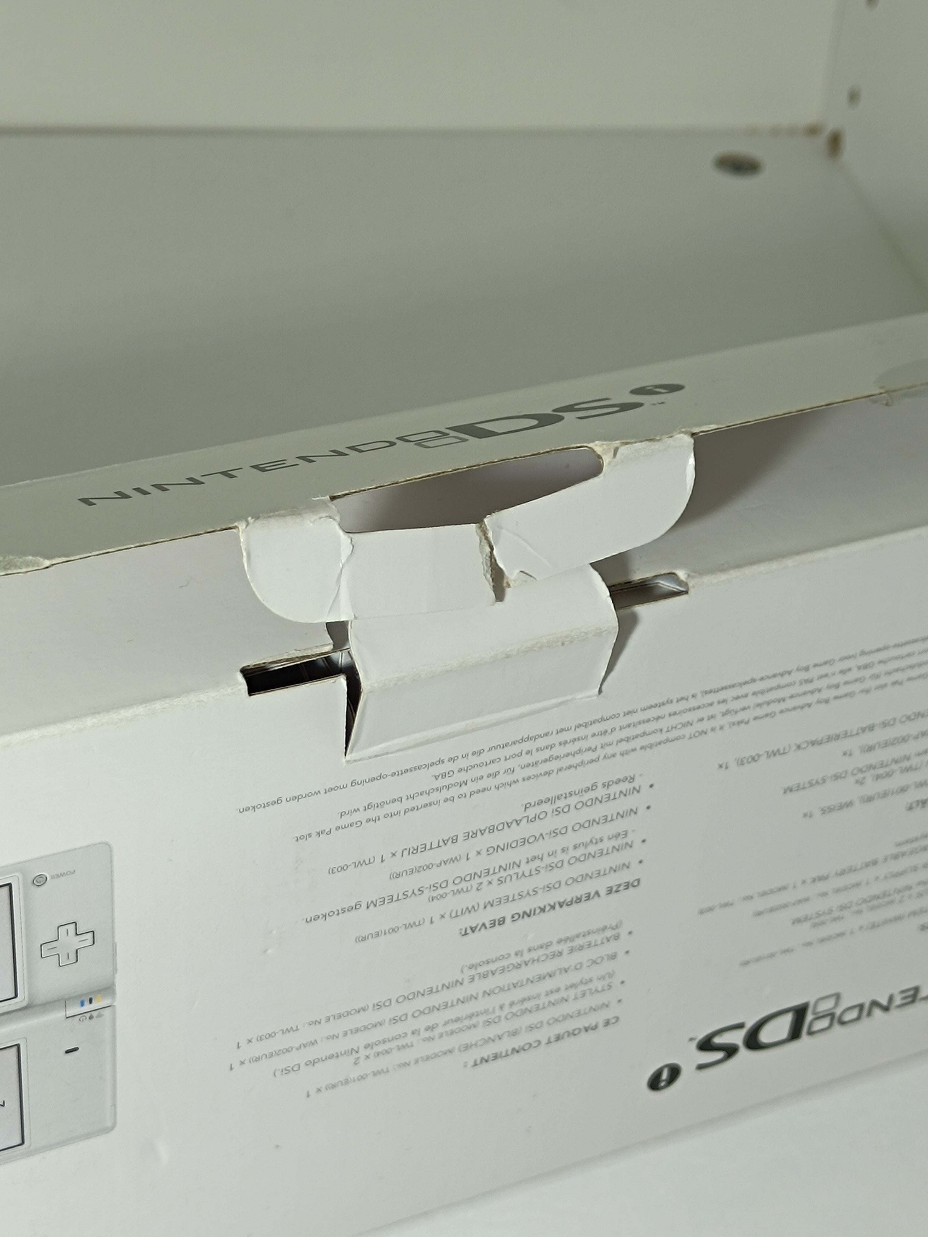 Nintendo DSi Konsole - inkl Originalverpackung & Ladegerät