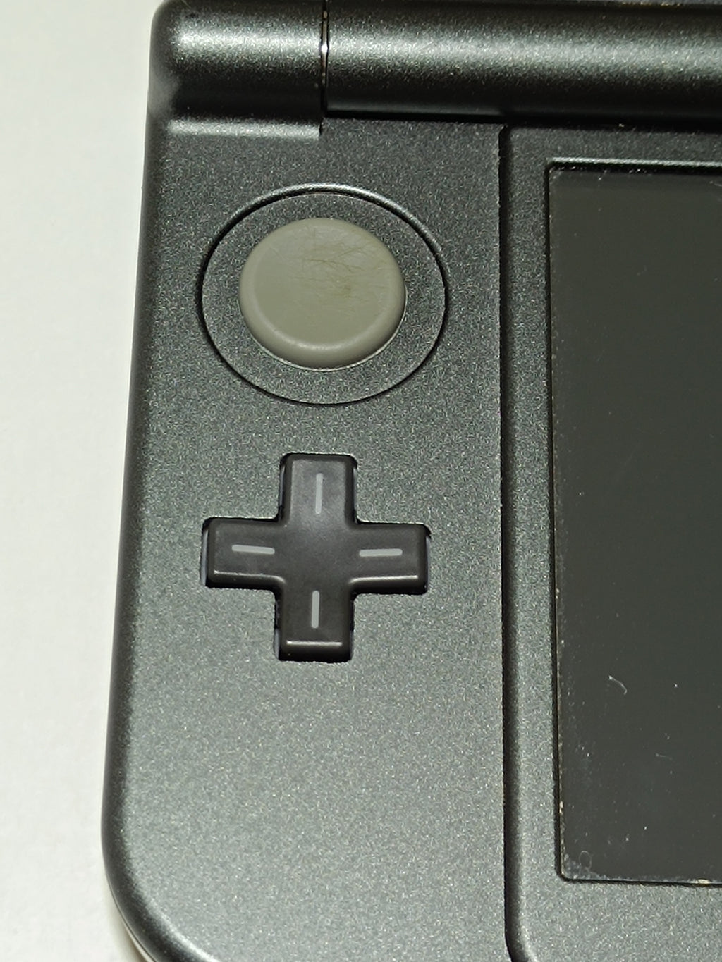 New Nintendo 3DS XL - Hyrule Edition