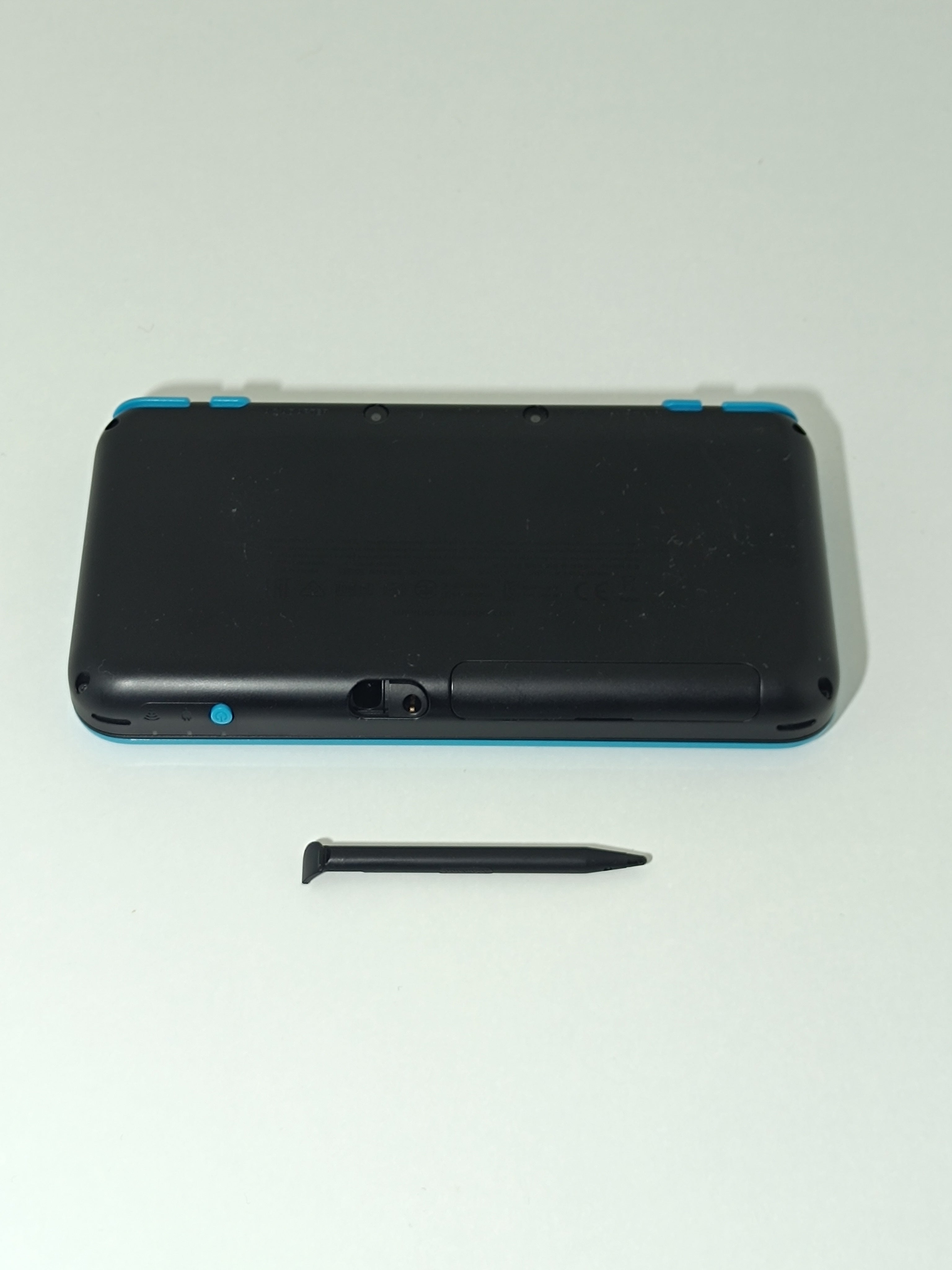 Nintendo 2DS XL - Schwarz / Blau